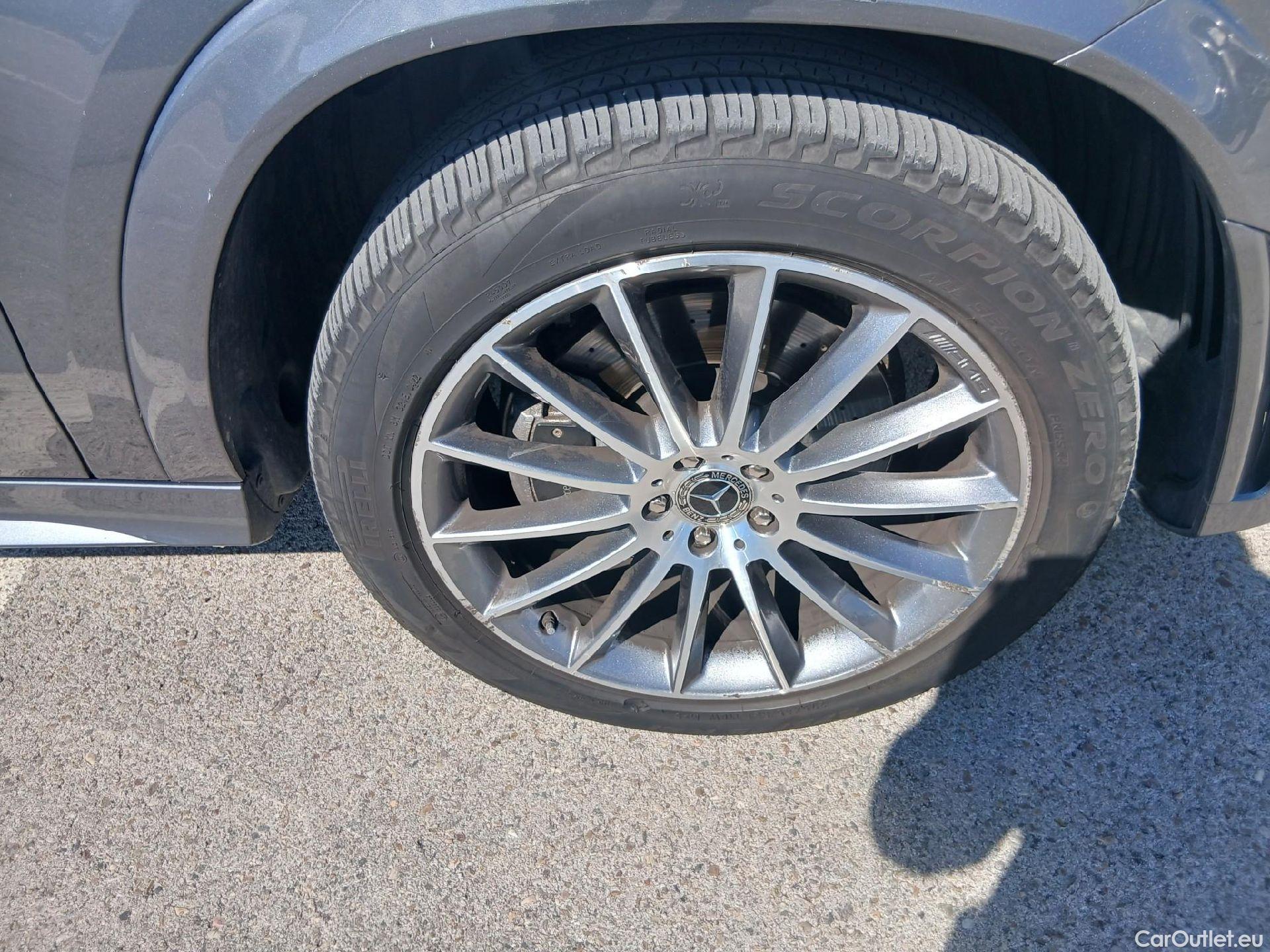  Mercedes  G-Klasee MERCEDES-BENZ GLE / 2018 / 5P / todoterreno GLE 300 d 4MATIC #35