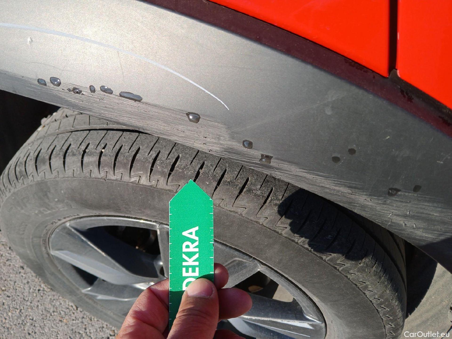  Lexus  UX LEXUS  / 2018 / 5P / todoterreno 2.0 250h Business #31