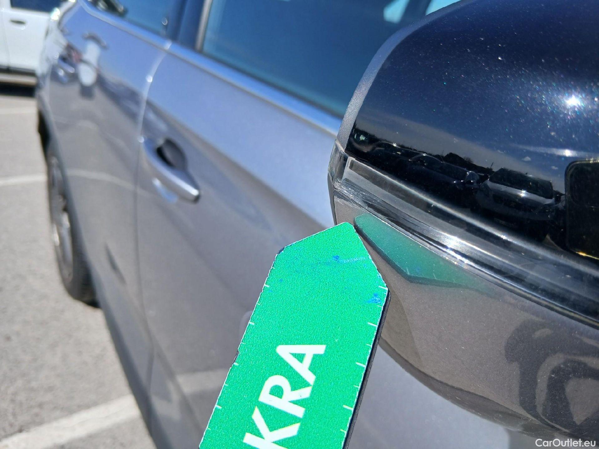  DS  DS7 DS DS 7 Crossback / 2017 / 5P / todoterreno BlueHDi DE 96kW (130CV) Auto.BE CHIC (AC) #42