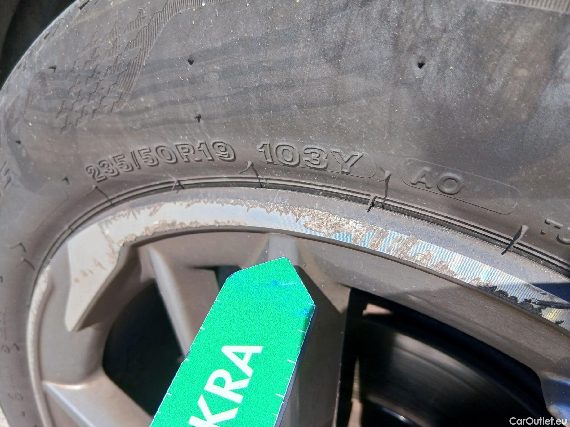  DS  DS7 DS DS 7 Crossback / 2017 / 5P / todoterreno BlueHDi DE 96kW (130CV) Auto.BE CHIC (AC) #44