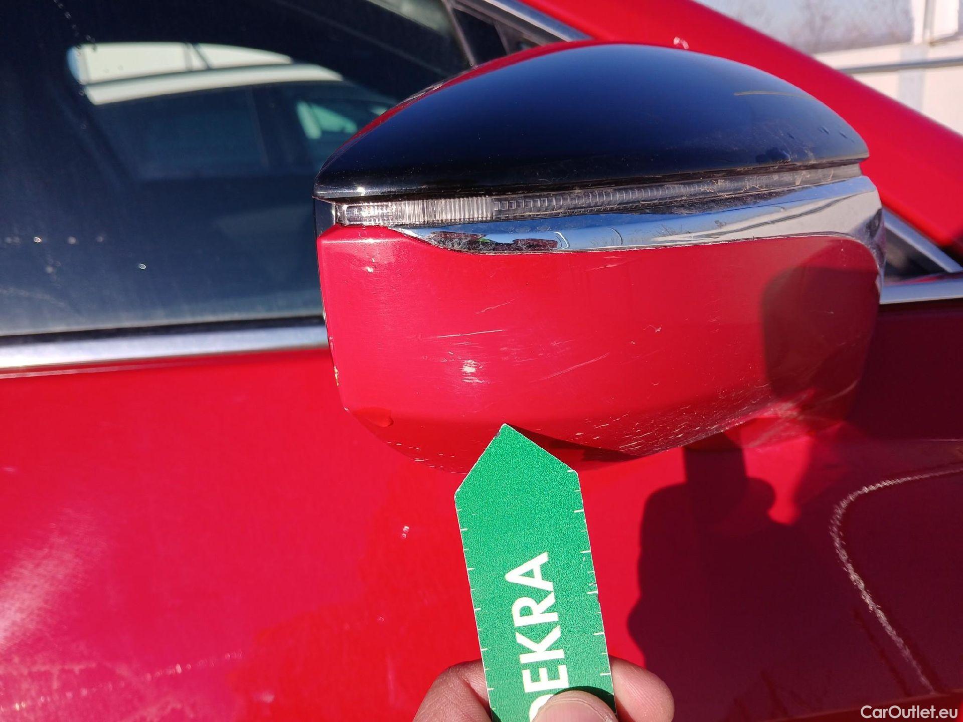  Lexus  UX LEXUS  / 2018 / 5P / todoterreno 2.0 250h Business #41