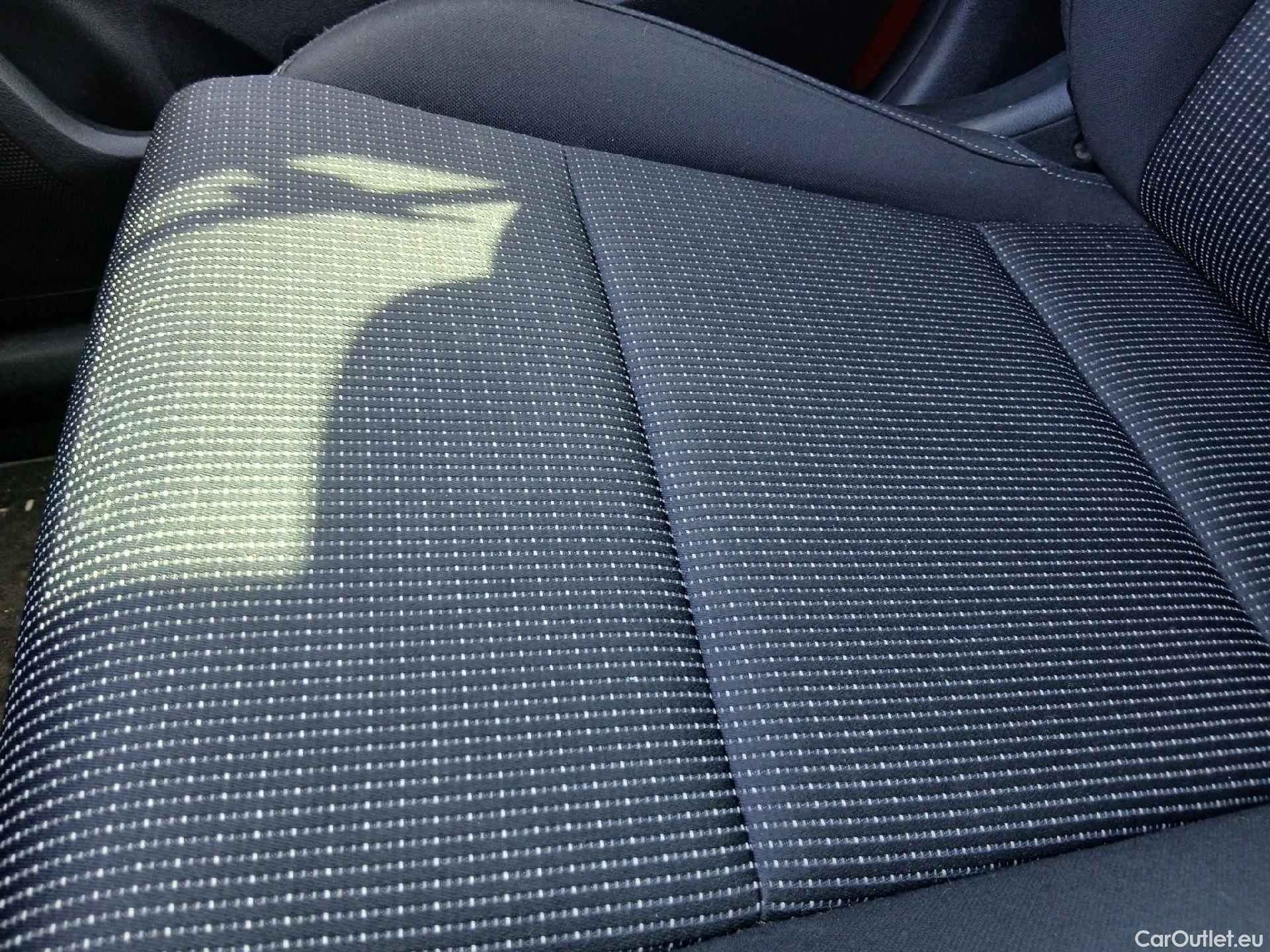  KIA  Sportage KIA  / 2018 / 5P / todoterreno 1.6 MHEV Drive Plus 100kW (136CV) 4x2 #1