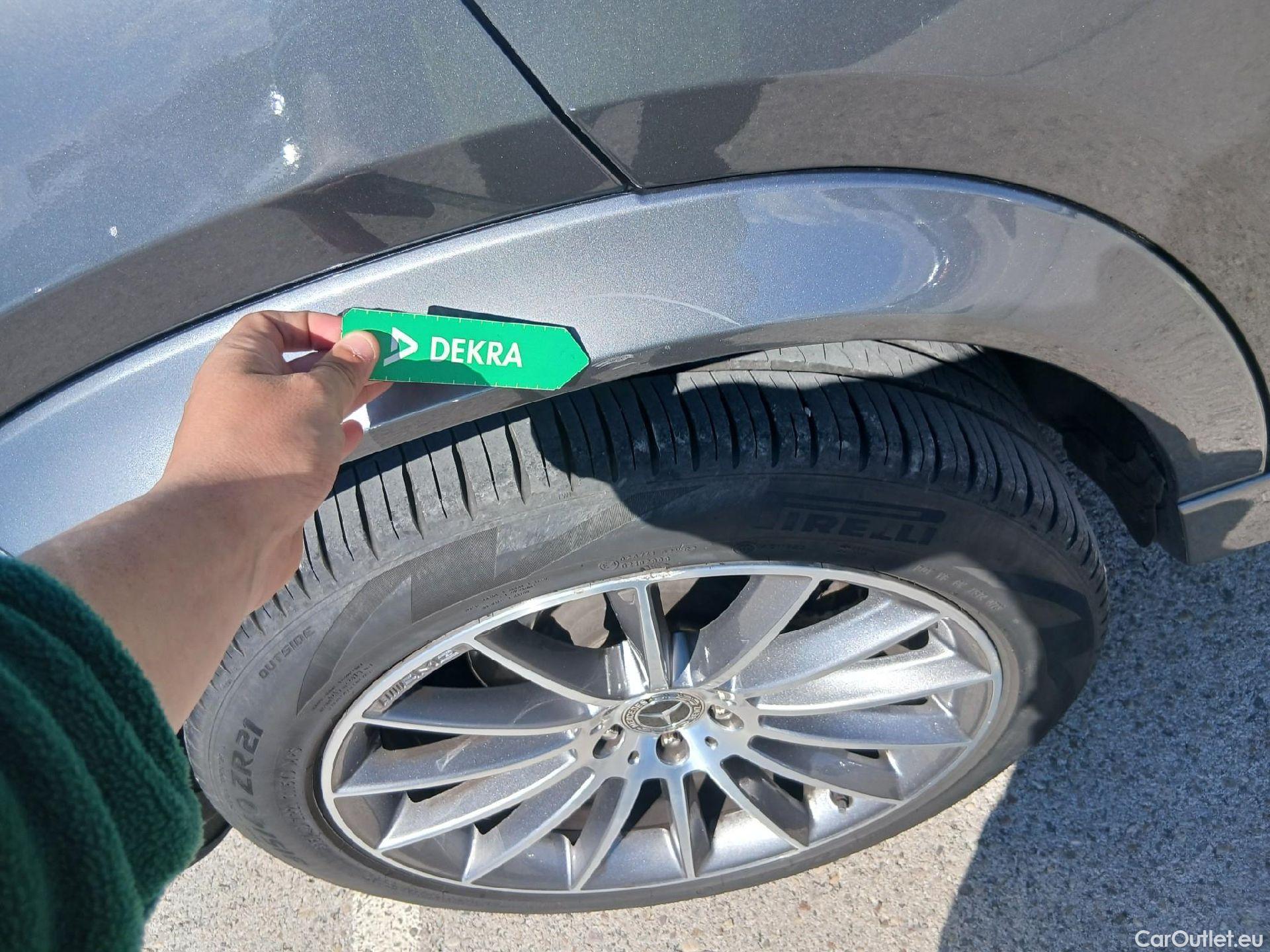  Mercedes  G-Klasee MERCEDES-BENZ GLE / 2018 / 5P / todoterreno GLE 300 d 4MATIC #26