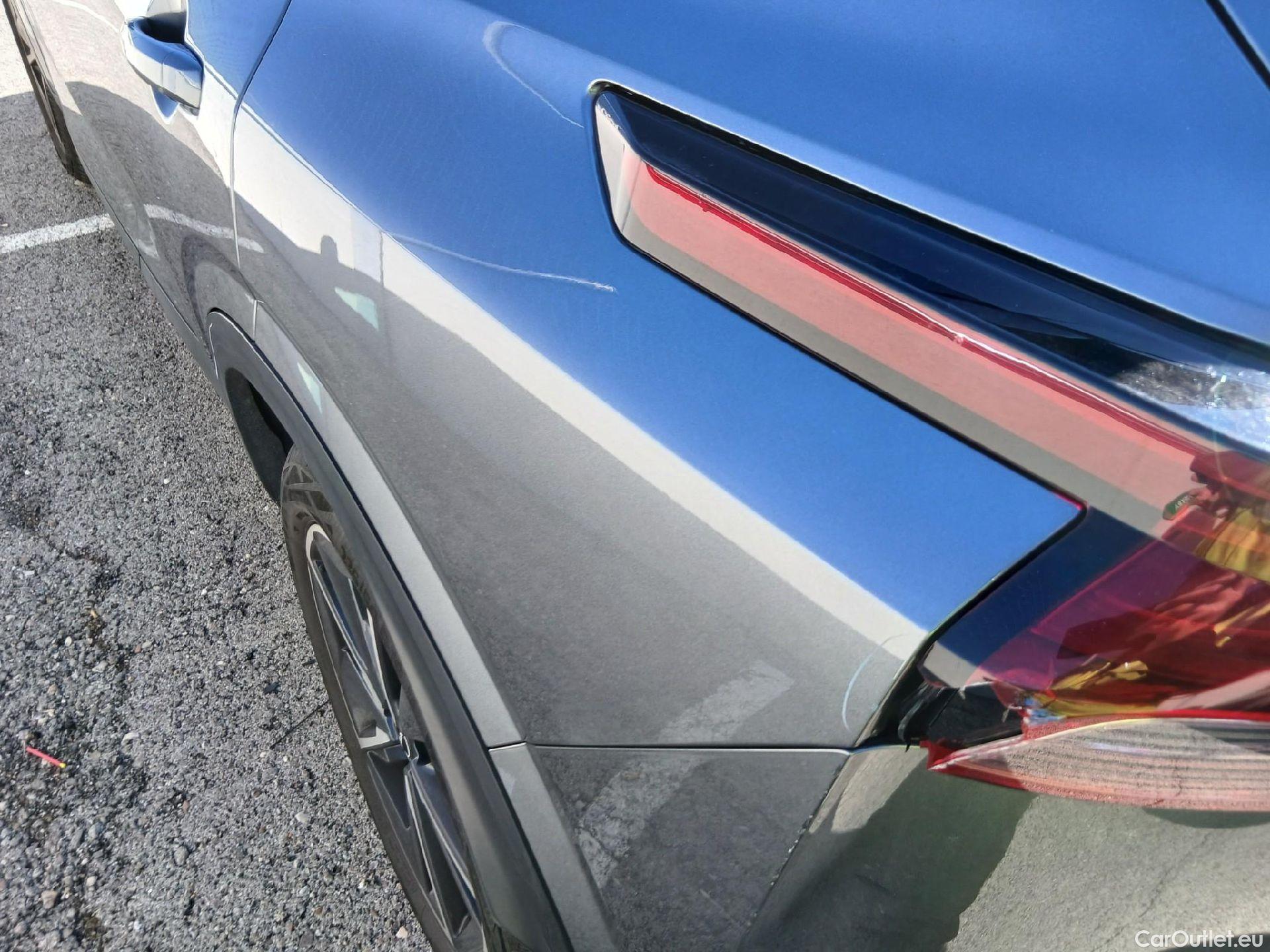  Nissan  Qashqai NISSAN  / 2021 / 5P / todoterreno DIG-T 116kW mHEV Xtronic Tekna #14