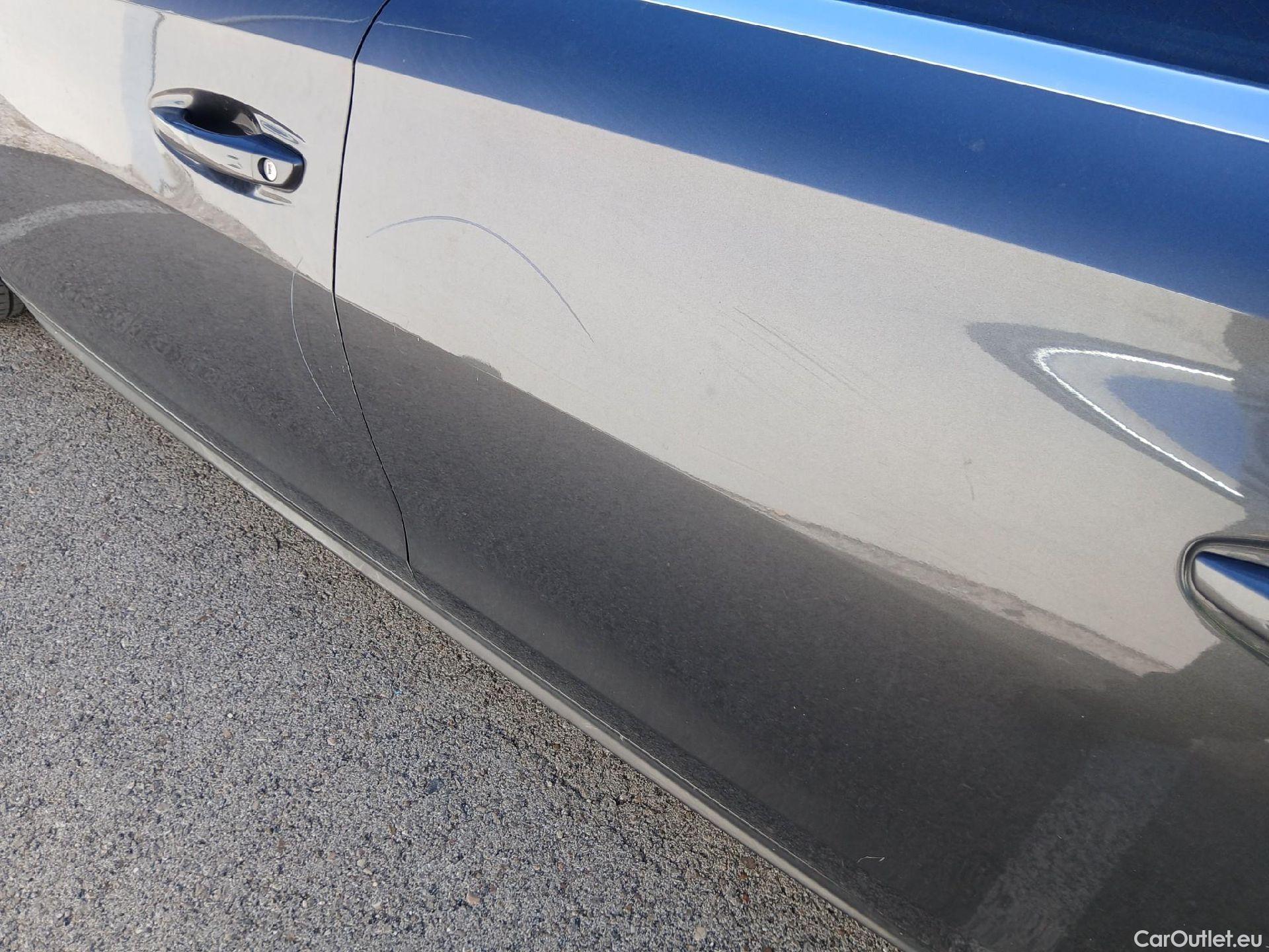  Peugeot  508 PEUGEOT  Hybrid / 2018 / 5P / berlina con portón 5P Allure HYBRID 225 e-EAT8 #15