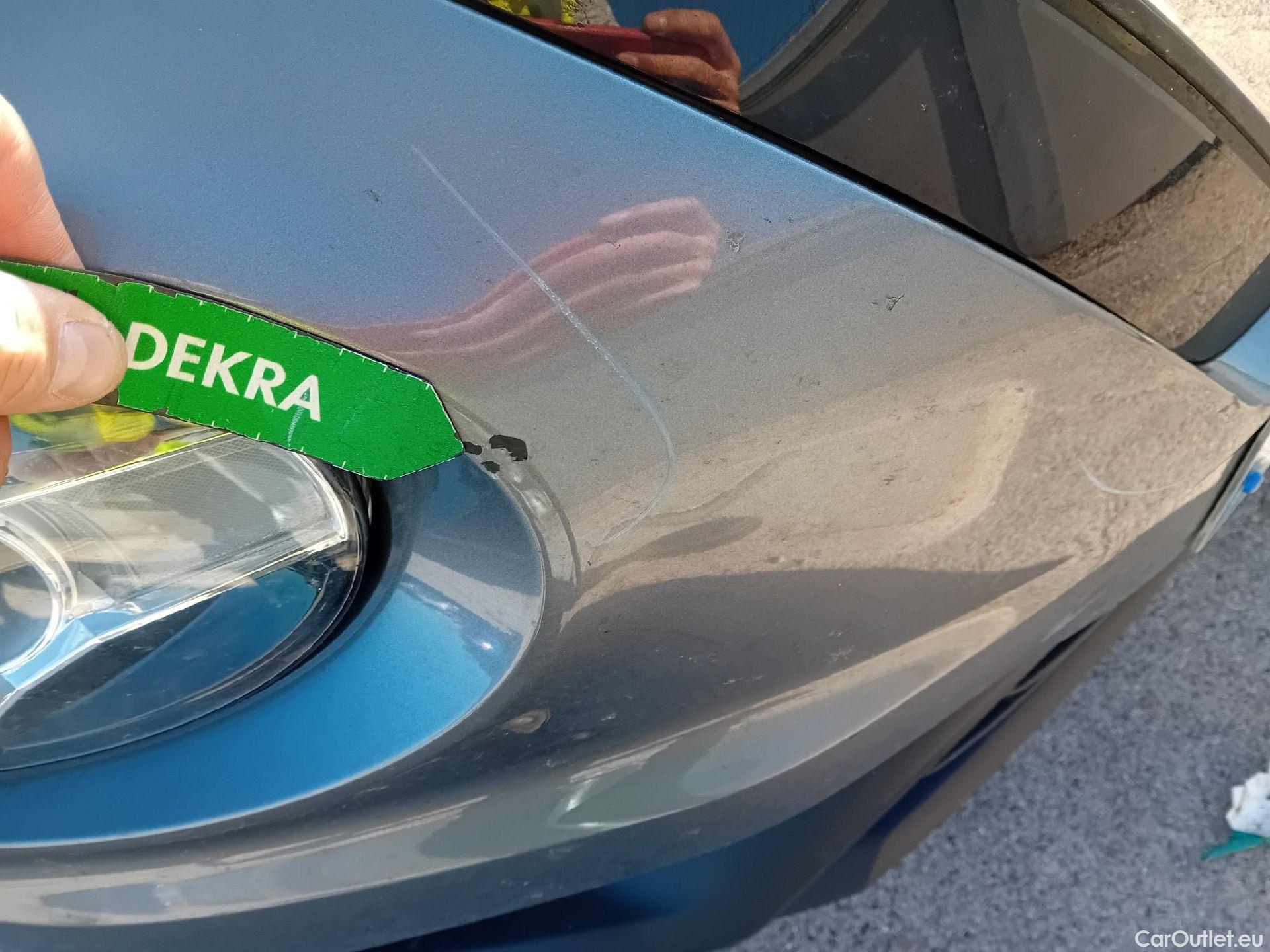  Nissan  Juke NISSAN  / 2019 / 5P / crossover DIG-T 84 kW (114 CV) DCT 7 V N-Connecta (AC2) #2