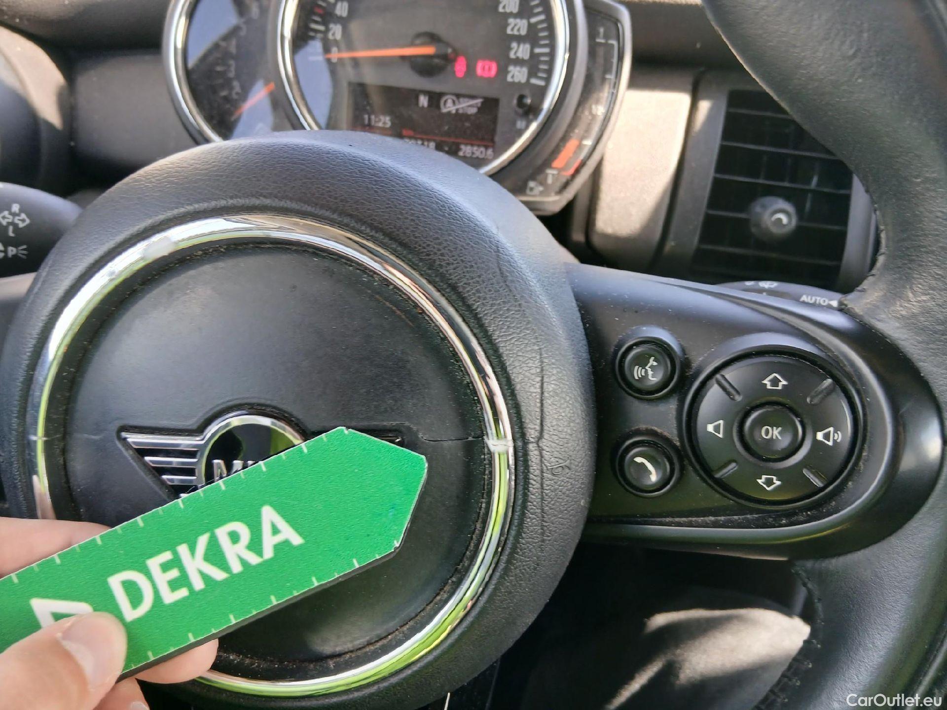  Mini  Cooper MINI MINI / 2014 / 5P / berlina con portón ONE 5 PUERTAS (CX) #5