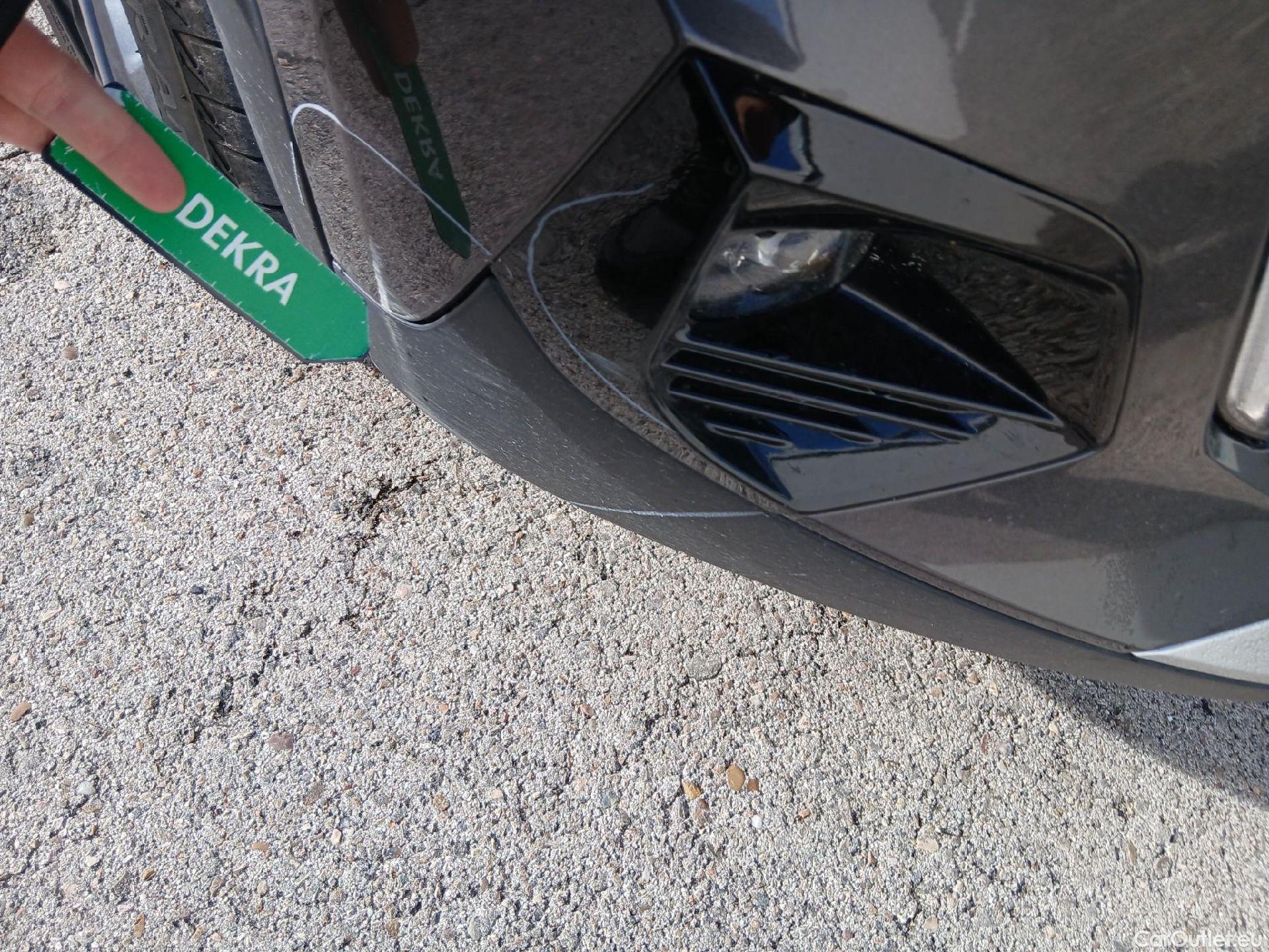  Peugeot  2008 PEUGEOT  / 2019 / 5P / todoterreno Allure Pack Puretech 130 S&S EAT8 (AC2) #9