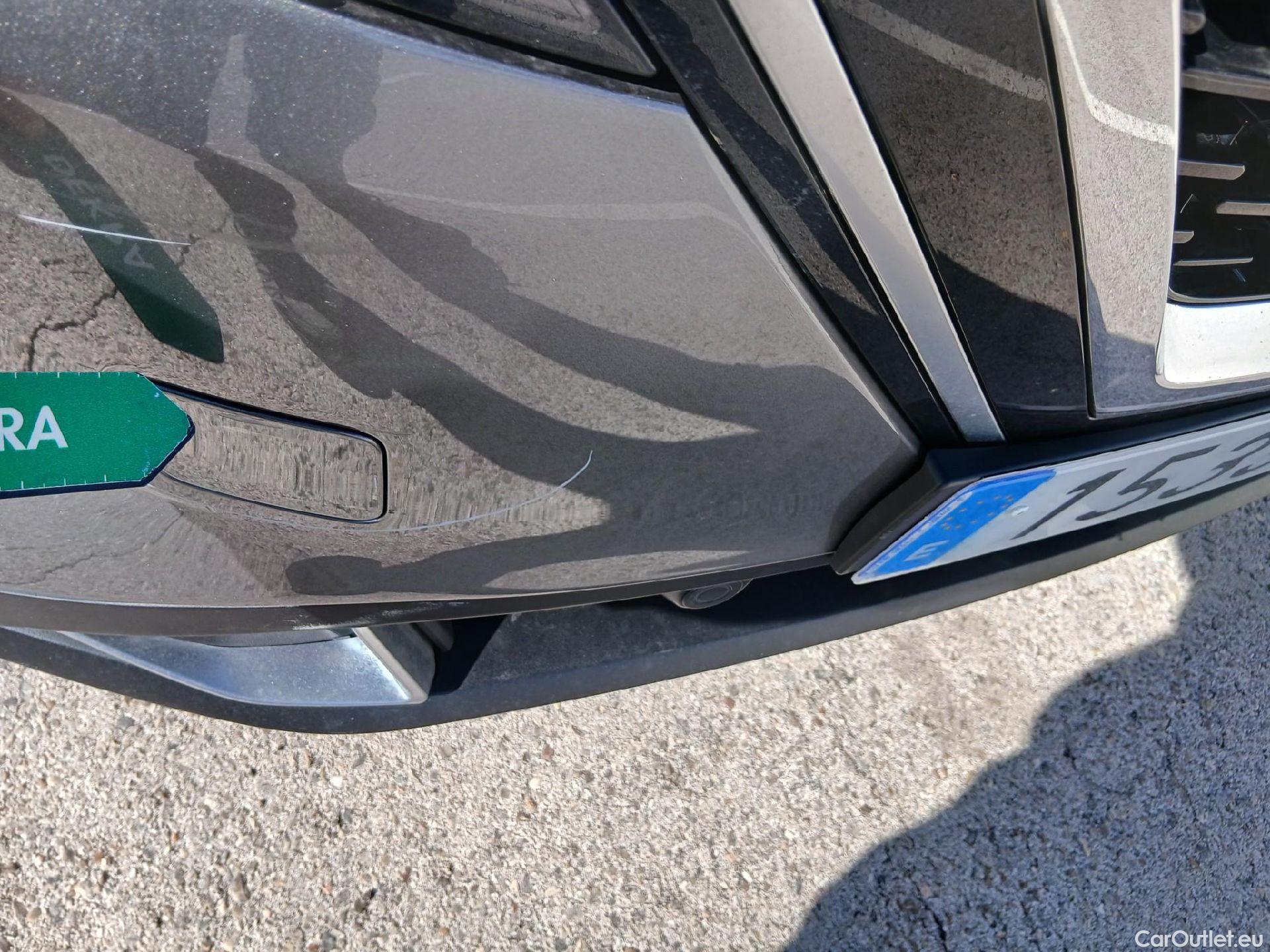  Nissan  Qashqai NISSAN  / 2021 / 5P / todoterreno DIG-T 116kW mHEV Xtronic Tekna #6