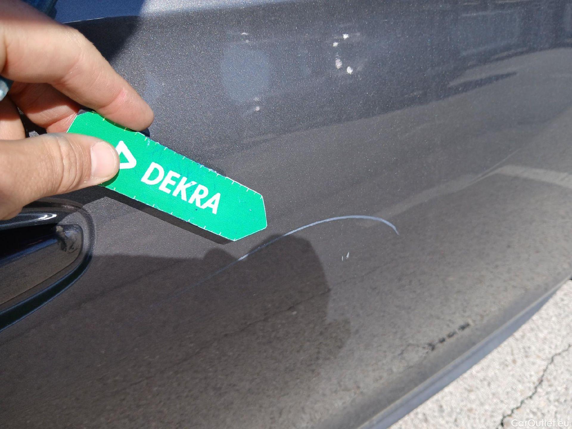  Peugeot  508 PEUGEOT  Hybrid / 2018 / 5P / berlina con portón 5P Allure HYBRID 225 e-EAT8 #30