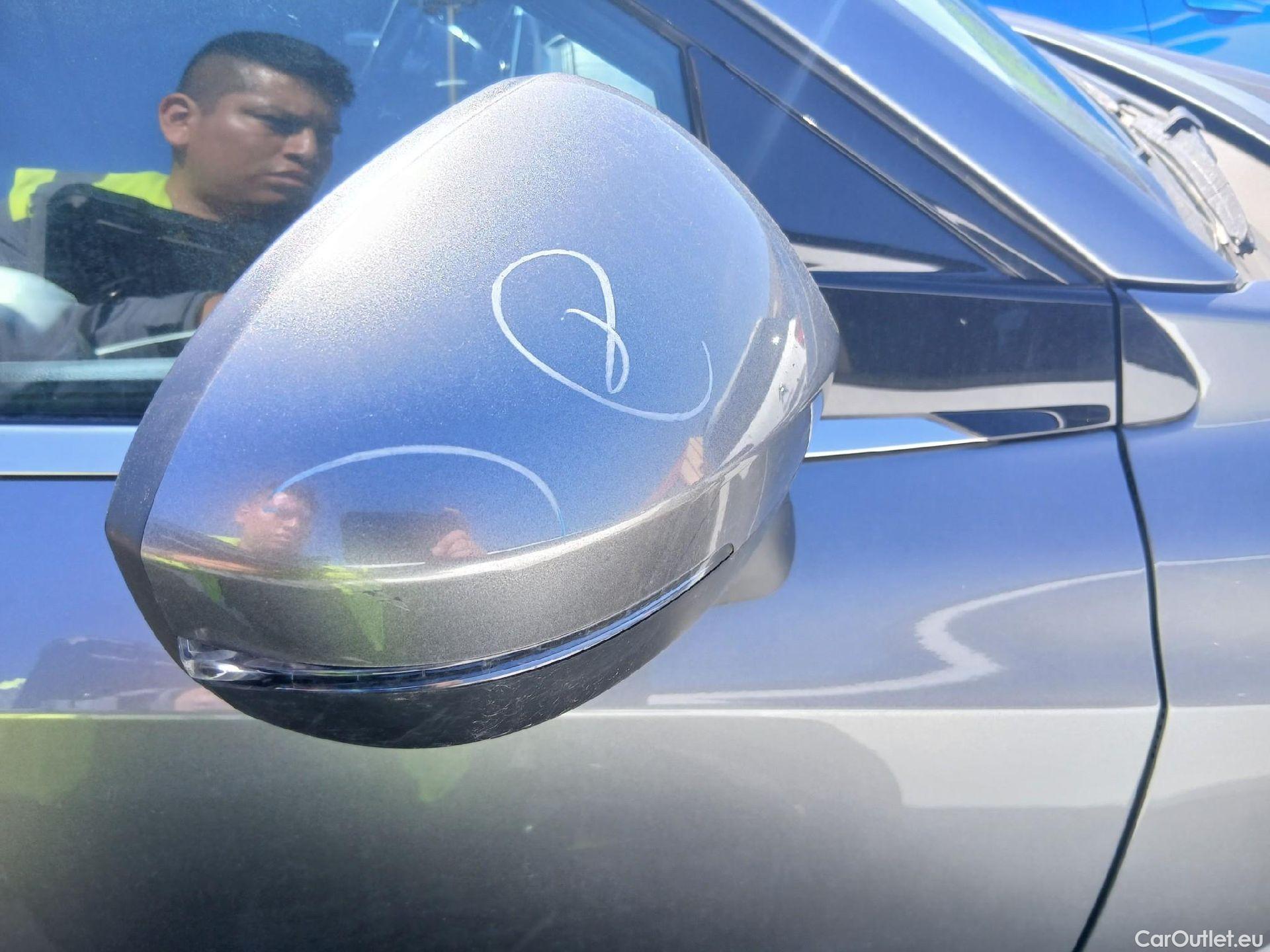  Nissan  Qashqai NISSAN  / 2021 / 5P / todoterreno DIG-T 116kW (158CV) mHEV Xtronic Acenta (AC) #21