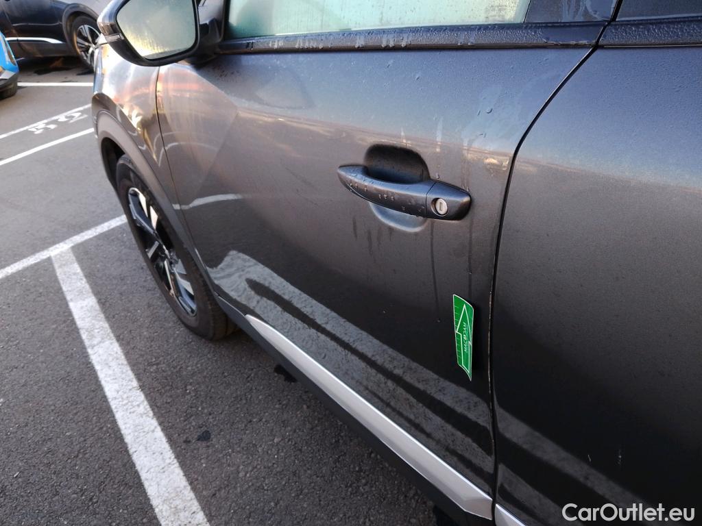  Peugeot  2008 PEUGEOT  / 2019 / 5P / todoterreno Allure Pack BlueHDI 81kW (110CV) (AC) #7