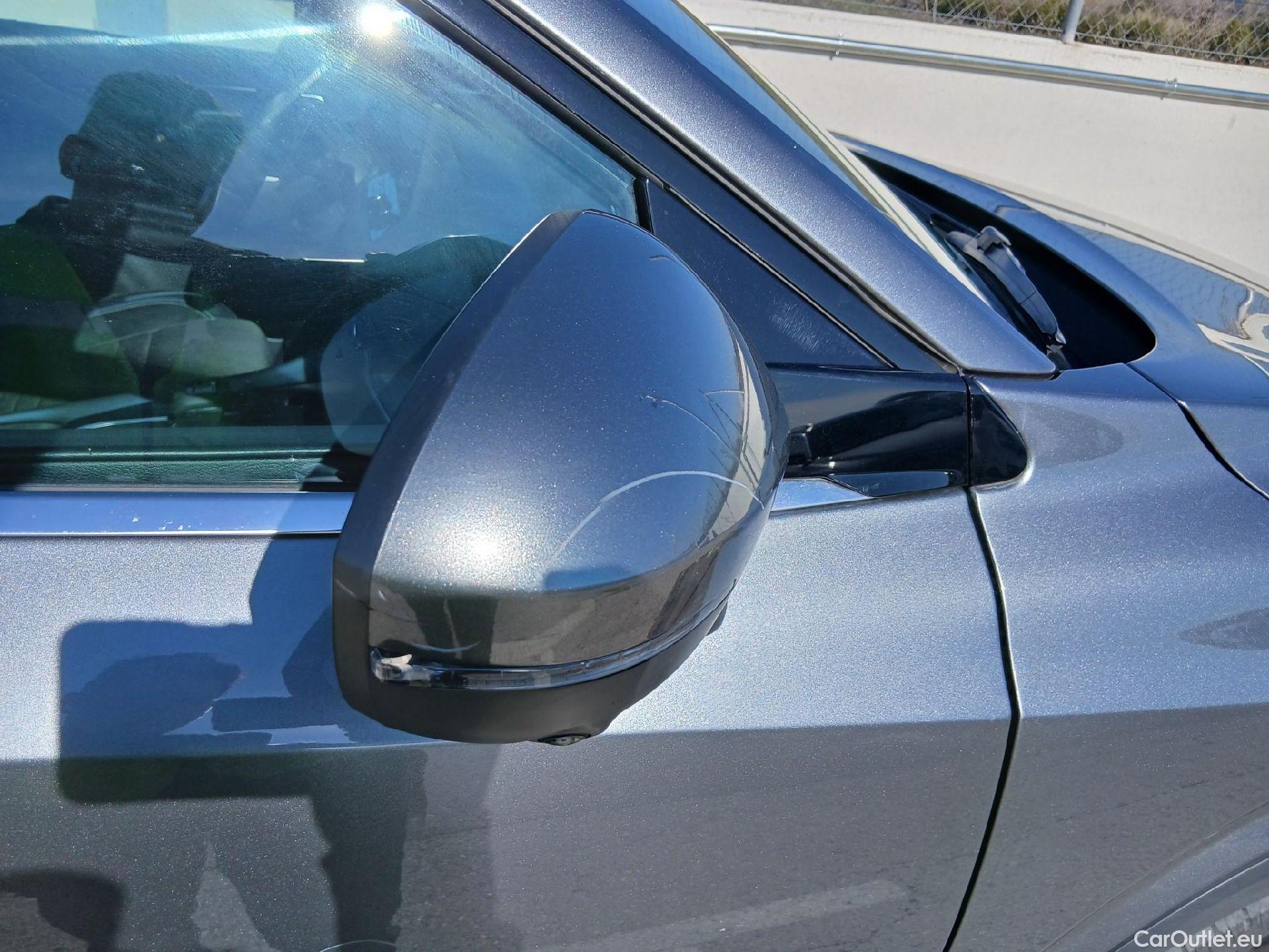  Nissan  Qashqai NISSAN  / 2021 / 5P / todoterreno DIG-T 116kW mHEV Xtronic Tekna #31