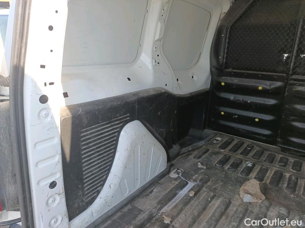  Citroen  Berlingo CITROEN  / 2015 / 4P / furgón derivado de turismo Electric Club #17