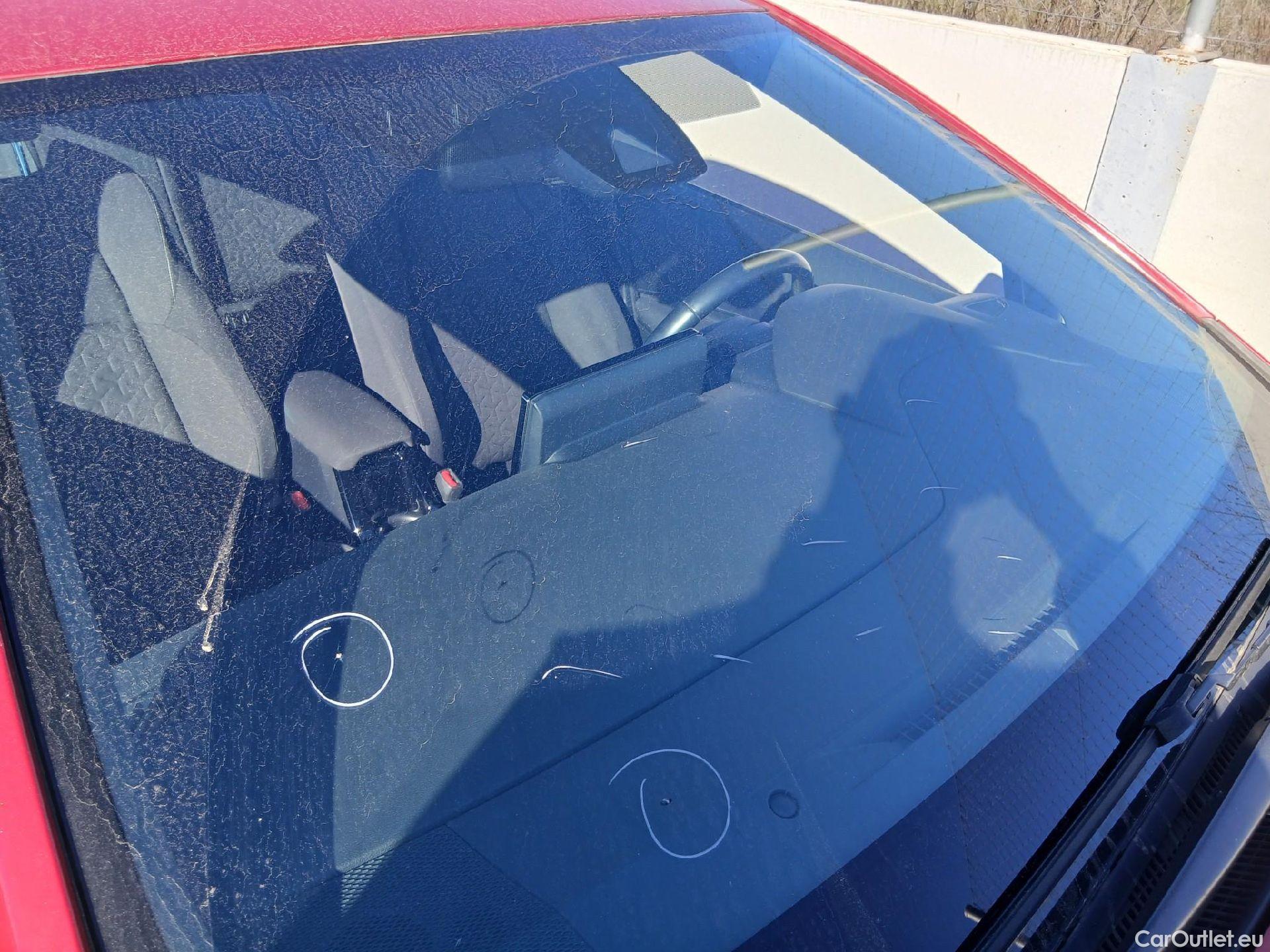  Toyota  Corolla TOYOTA  / 2019 / 5P / berlina con portón 1.8 125H BUSINESS PLUS E-CVT #4