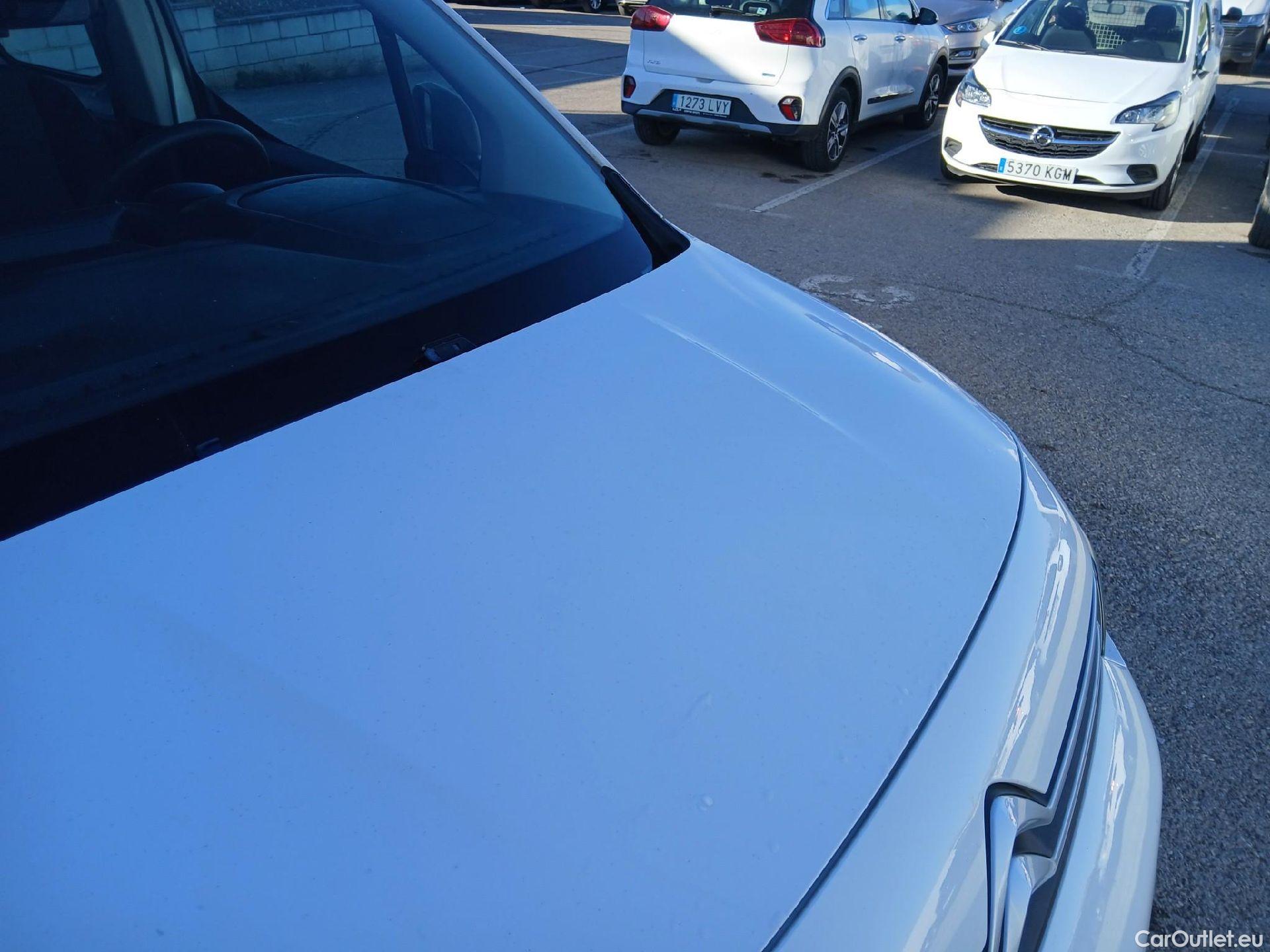  Citroen  Berlingo CITROEN  / 2018 / 4P / combi Talla M BlueHDi 100 LIVE (AC) #1