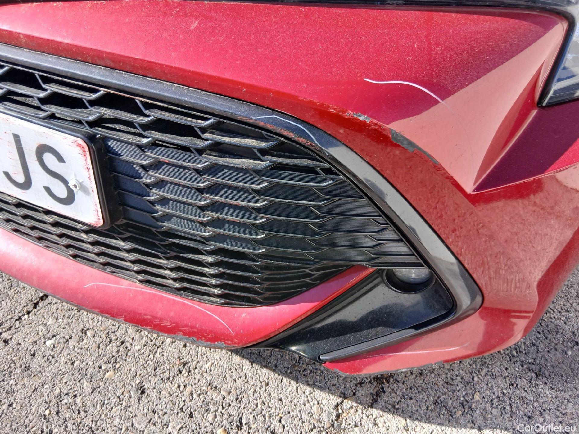  Toyota  Corolla TOYOTA  / 2019 / 5P / berlina con portón 1.8 125H BUSINESS PLUS E-CVT #9