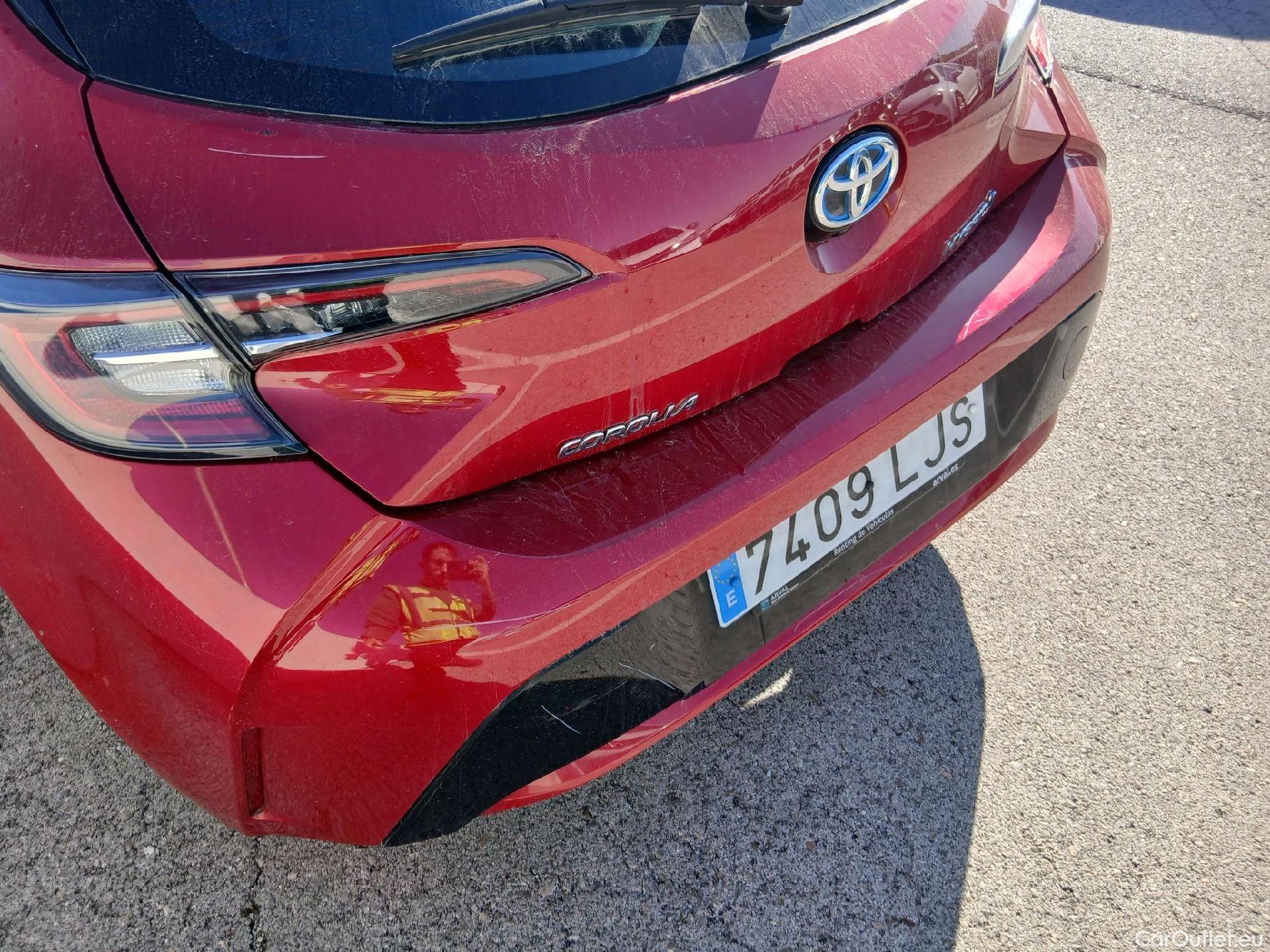  Toyota  Corolla TOYOTA  / 2019 / 5P / berlina con portón 1.8 125H BUSINESS PLUS E-CVT #28