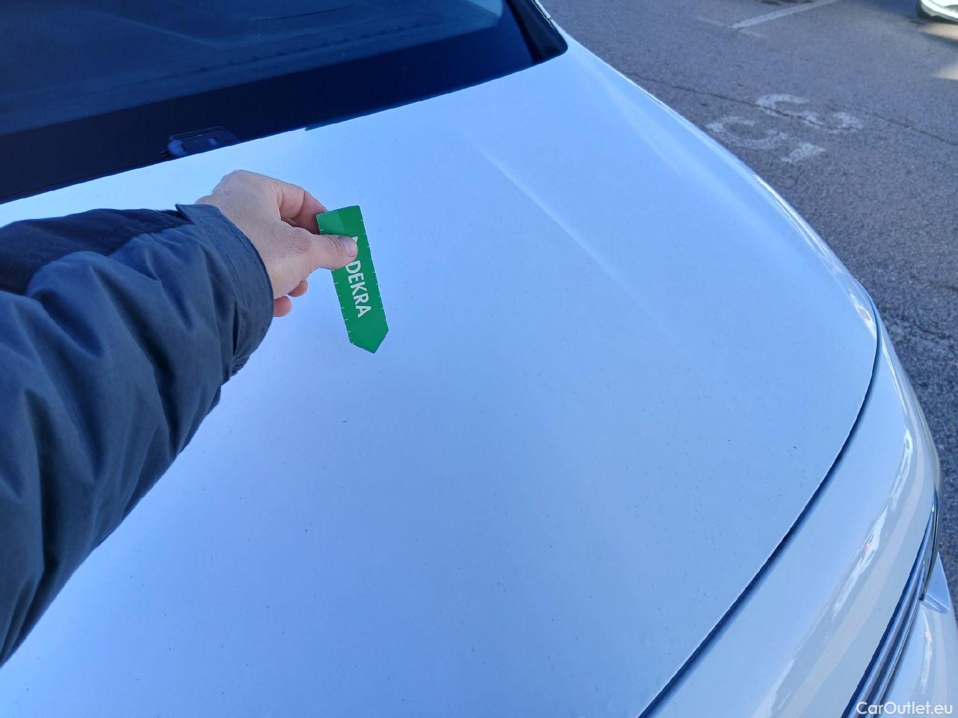  Citroen  Berlingo CITROEN  / 2018 / 4P / combi Talla M BlueHDi 100 LIVE (AC) #2