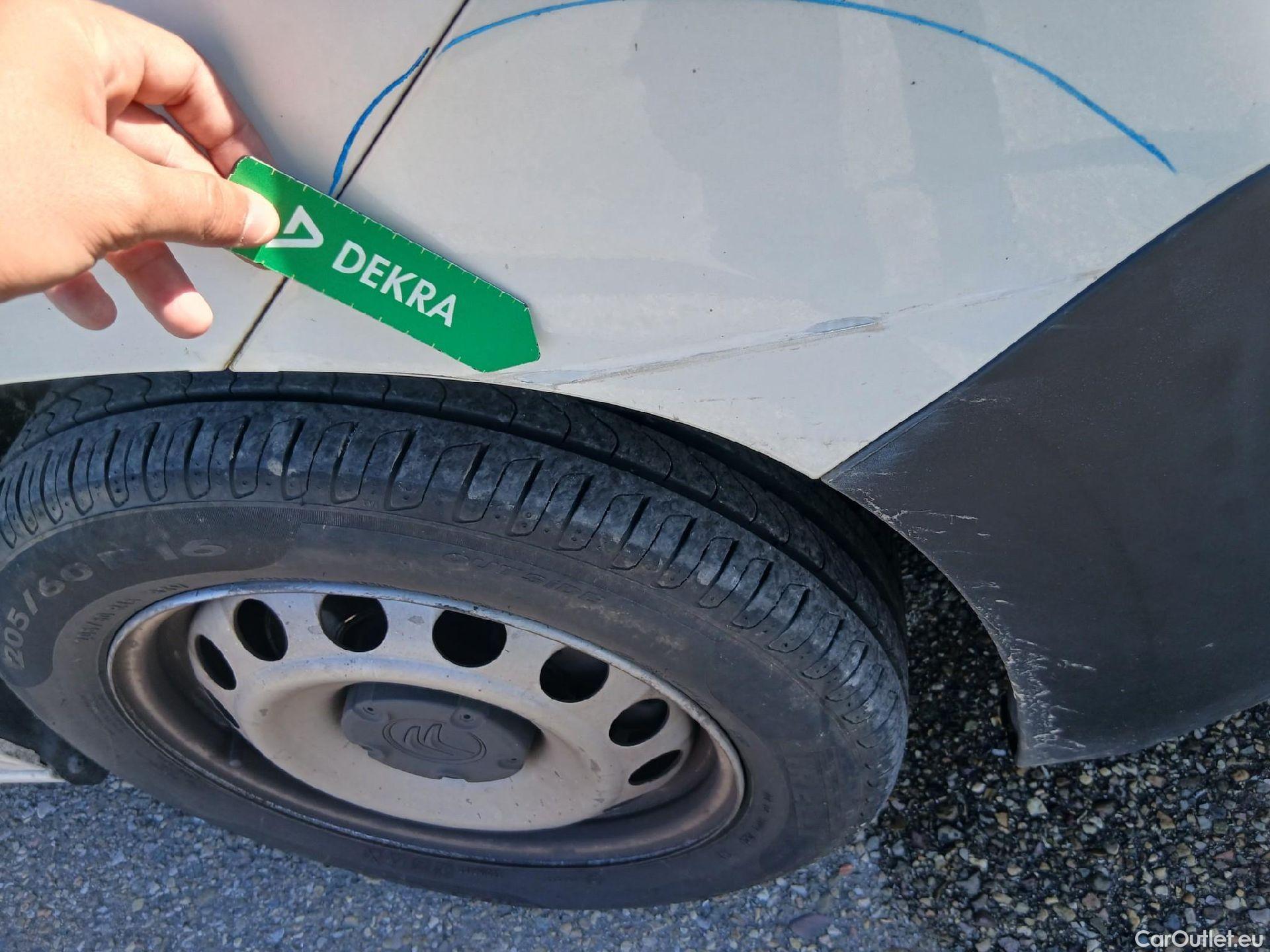  Citroen  Berlingo CITROEN  COMBI Talla M BlueHDi 100 S&S LIVE #9