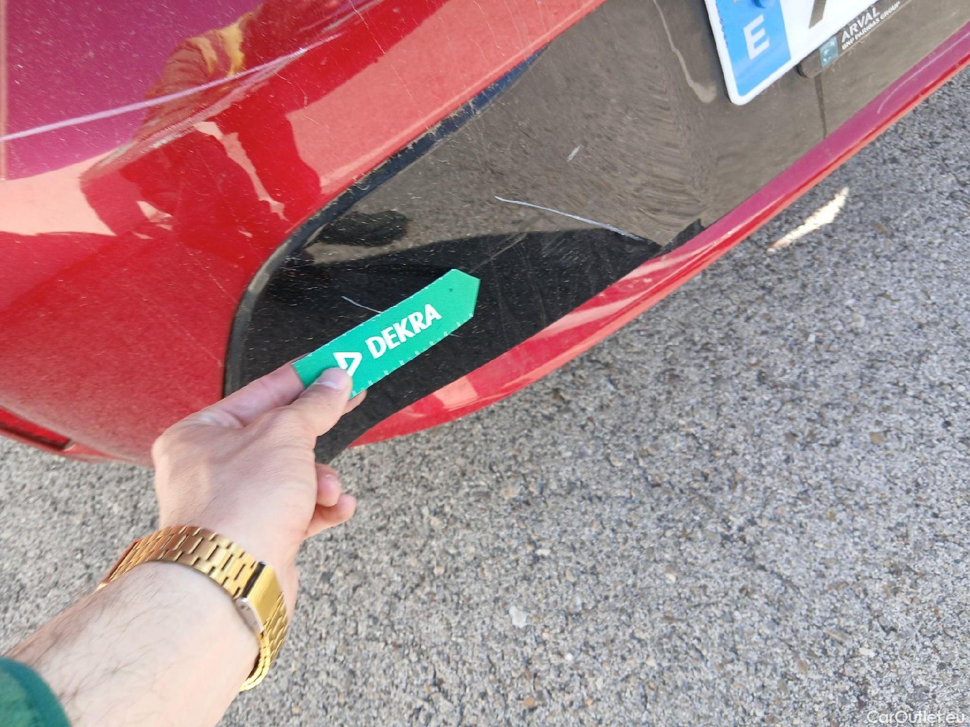  Toyota  Corolla TOYOTA  / 2019 / 5P / berlina con portón 1.8 125H BUSINESS PLUS E-CVT #31