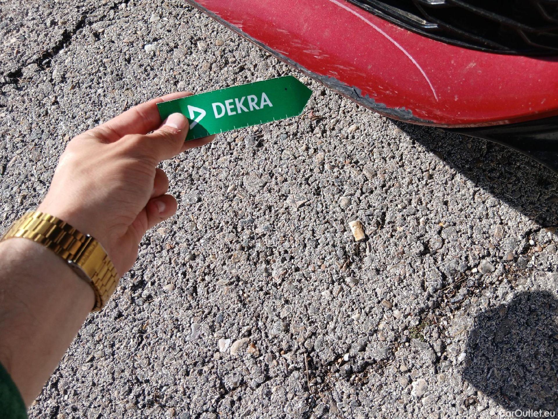  Toyota  Corolla TOYOTA  / 2019 / 5P / berlina con portón 1.8 125H BUSINESS PLUS E-CVT #8