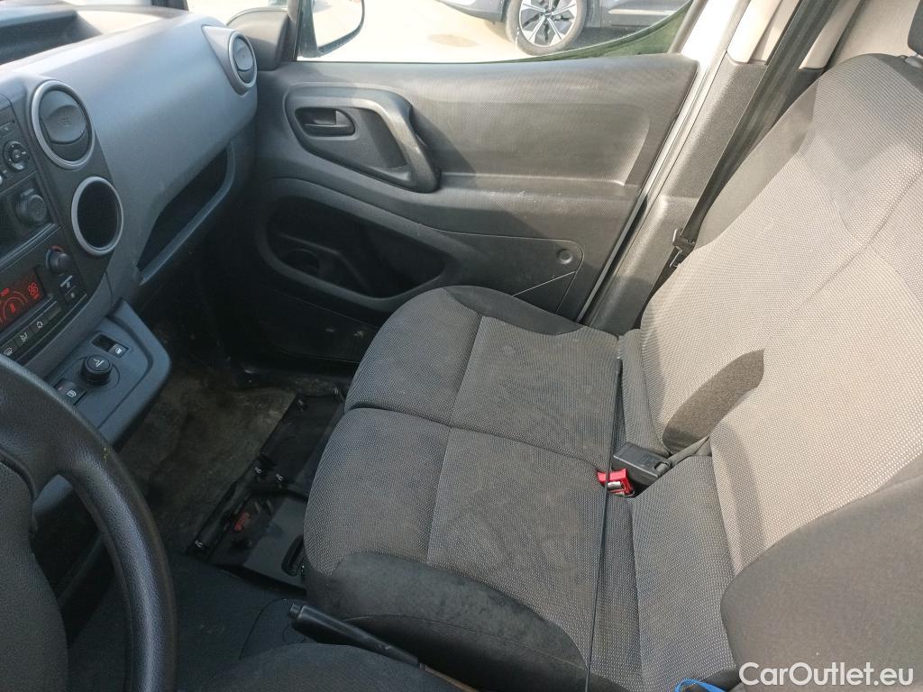  Citroen  Berlingo CITROEN  / 2015 / 4P / furgón derivado de turismo Electric Club #20