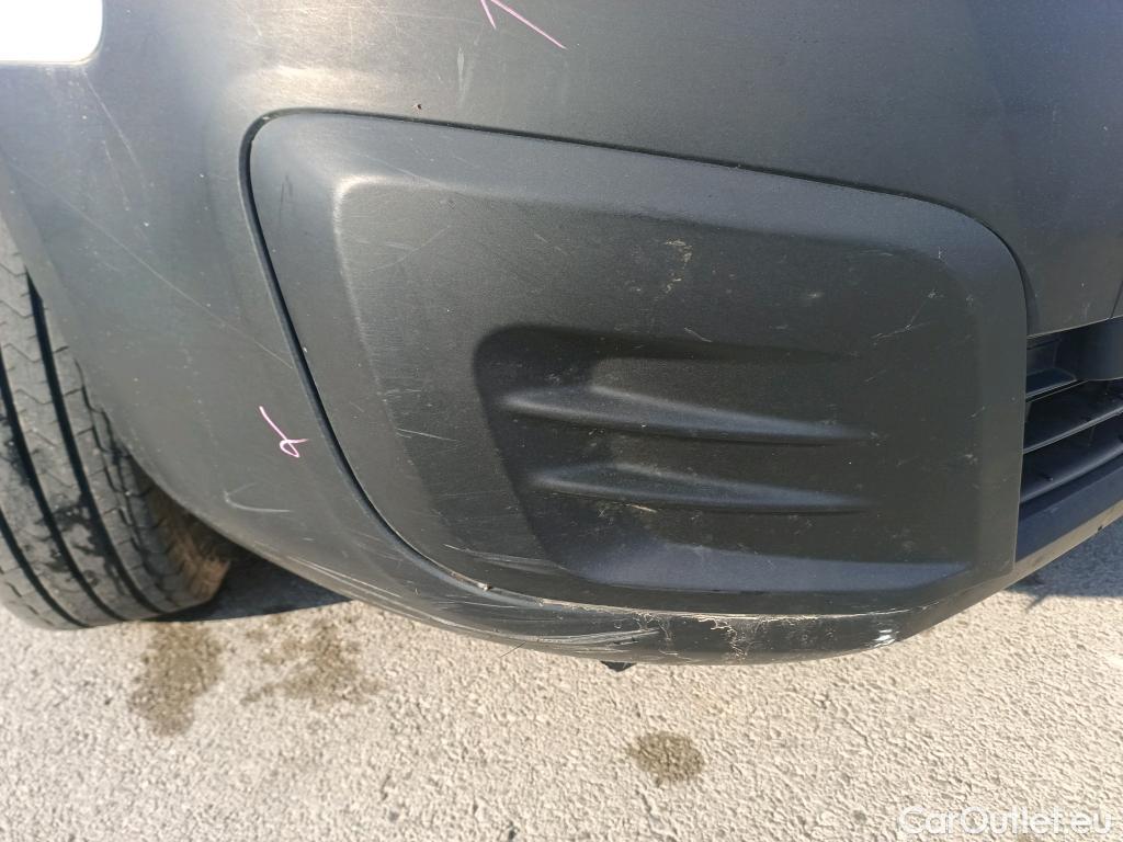  Citroen  Berlingo CITROEN  / 2015 / 4P / furgón derivado de turismo Electric Club #24