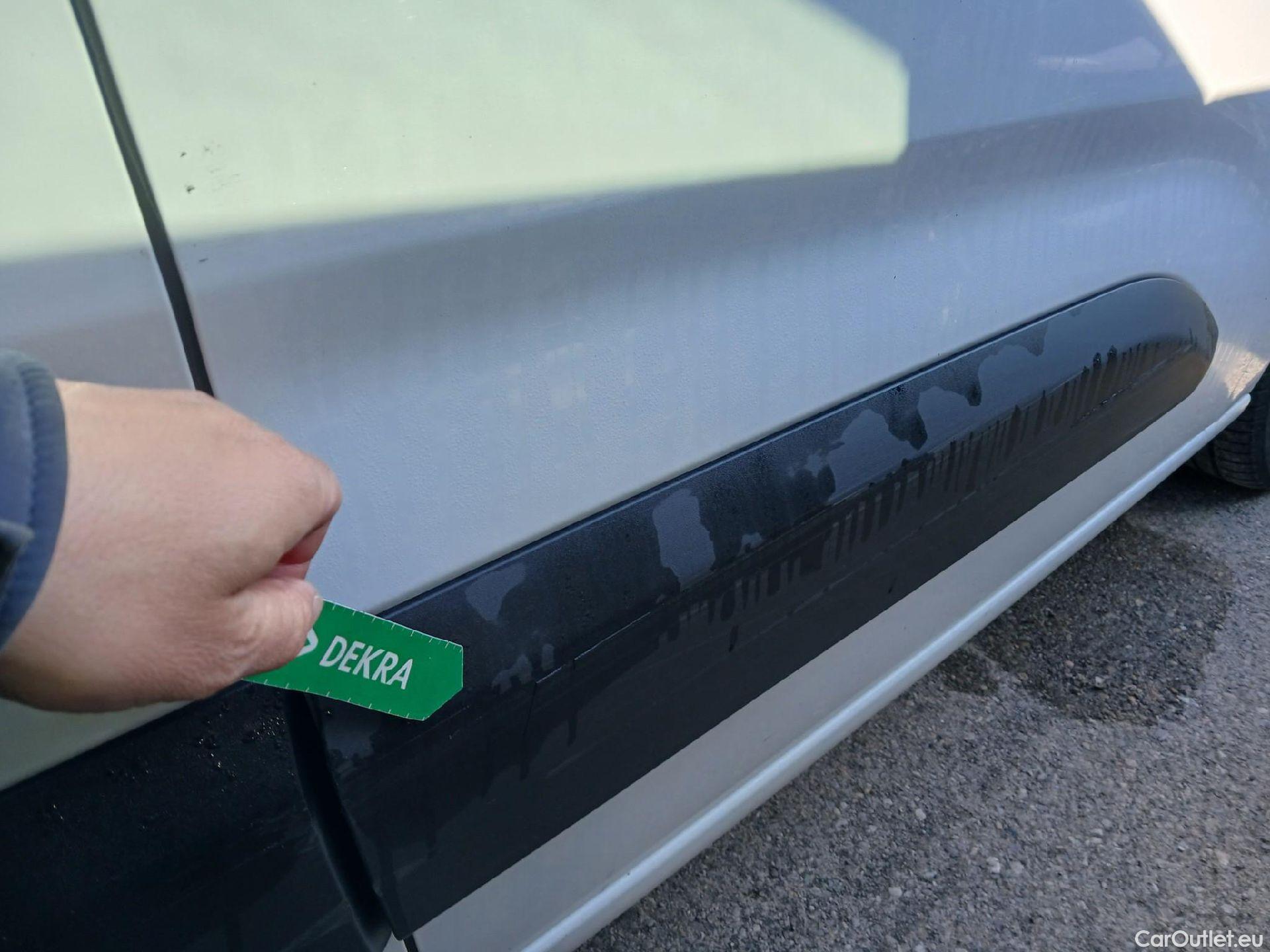  Citroen  Berlingo CITROEN  / 2018 / 4P / monovolumen compacto Talla M BlueHDi 100 S&S LIVE PACK #10