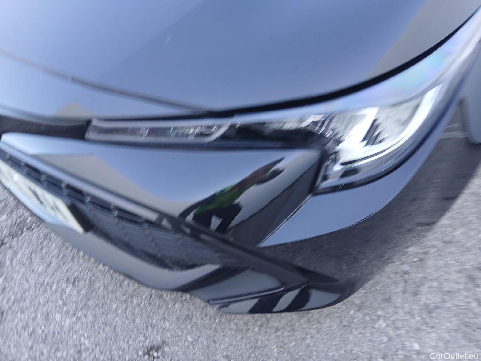  Toyota  Corolla TOYOTA  1.8 125H ACTIVE TECH E-CVT #3