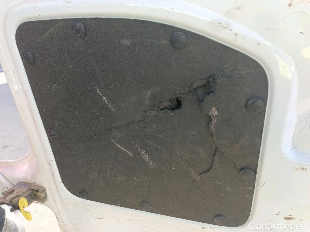  Citroen  Berlingo CITROEN  / 2015 / 4P / furgón derivado de turismo Electric Club #22