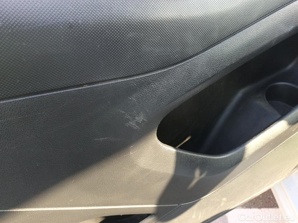  Citroen  Berlingo CITROEN  / 2015 / 4P / furgón derivado de turismo Electric Club #26