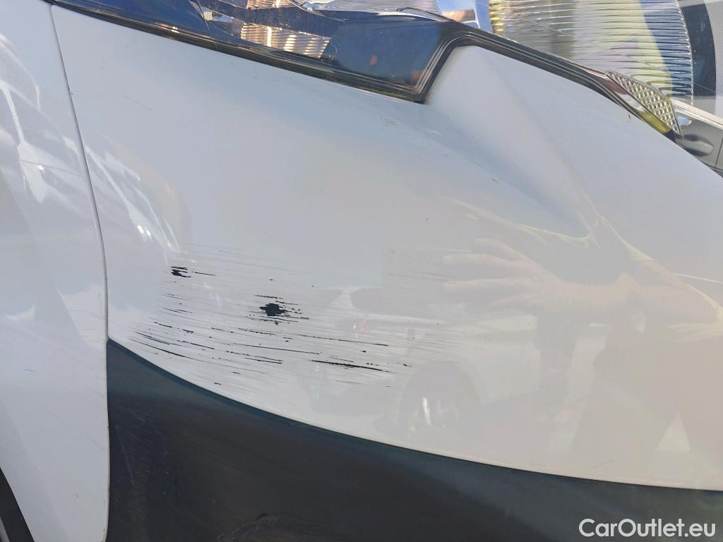  Peugeot  Expert PEUGEOT  / 2016 / 4P / furgón Furgón Premium 1.5 BlueHDi 100 Standard (AC) #47