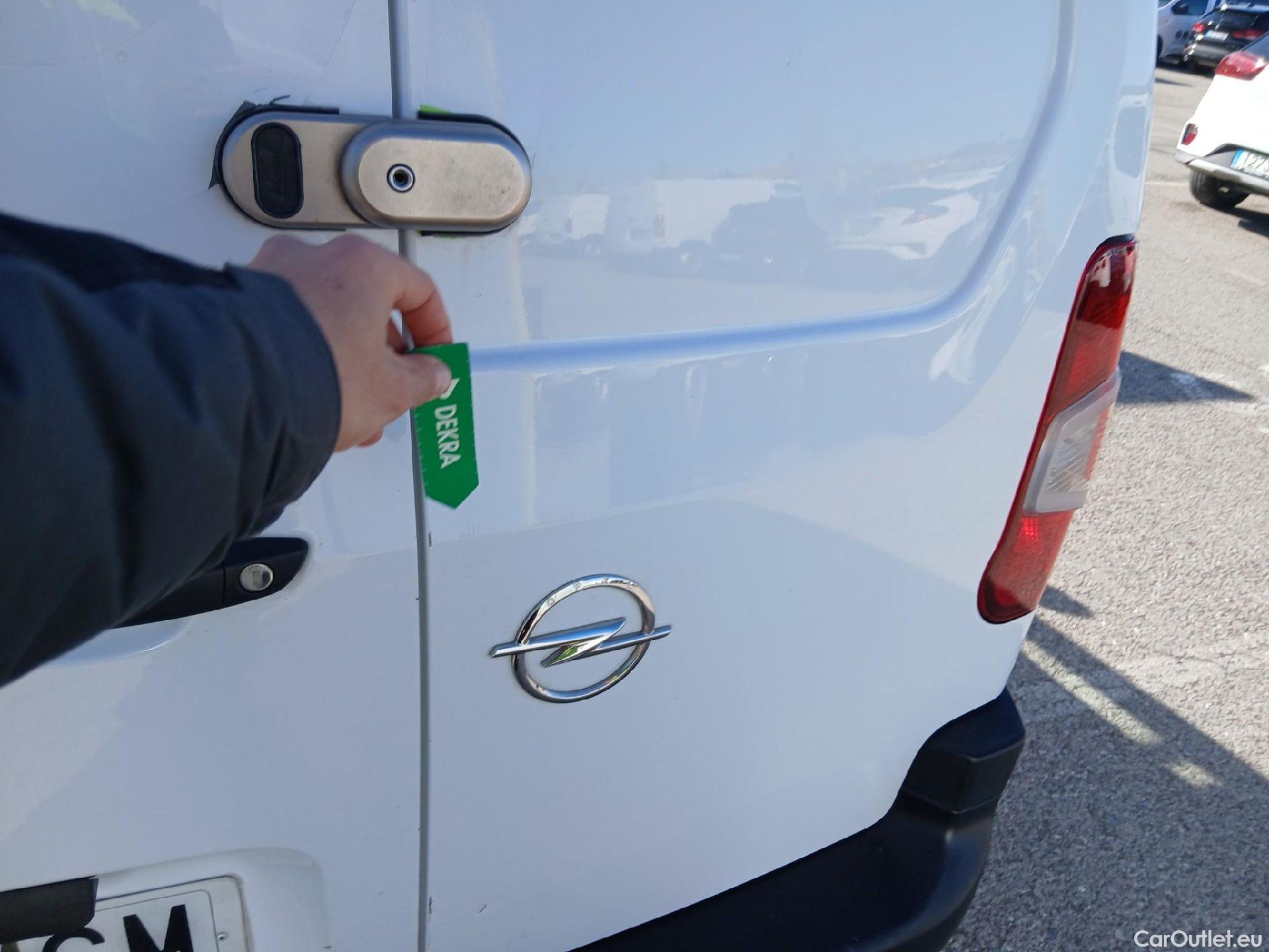  Opel  Combo OPEL  / 2018 / 3P / furgón derivado de turismo 1.5 TD 75kW (100CV) Express L H1 650kg #21