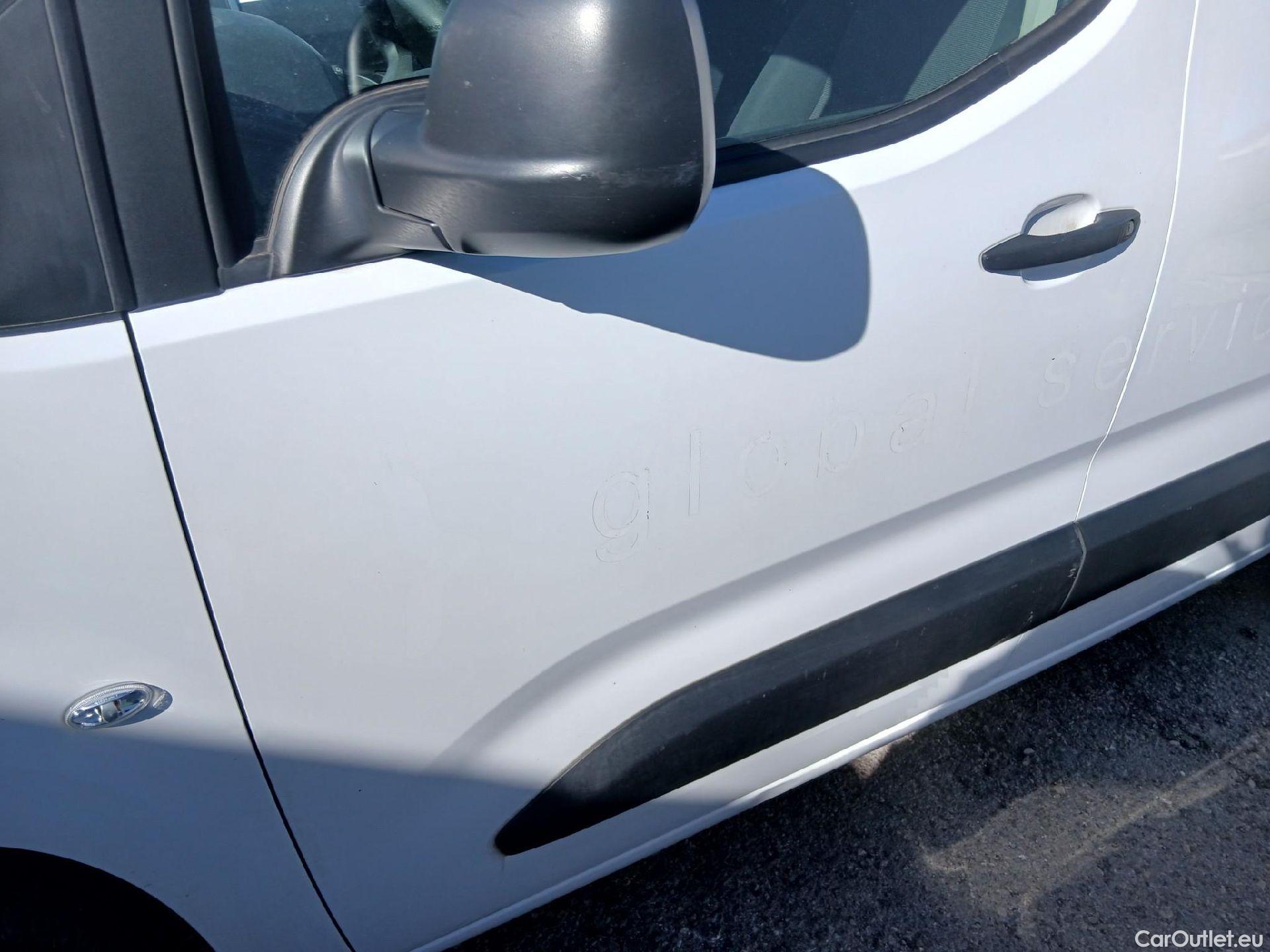  Opel  Combo OPEL  / 2018 / 3P / furgón derivado de turismo 1.5 TD 75kW (100CV) Express L H1 650kg #10