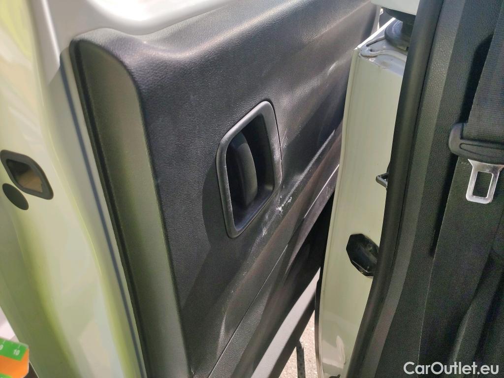  Peugeot  RIFTER PEUGEOT  / 2018 / 4P / monovolumen compacto Access Standard BlueHDi 73kW #17