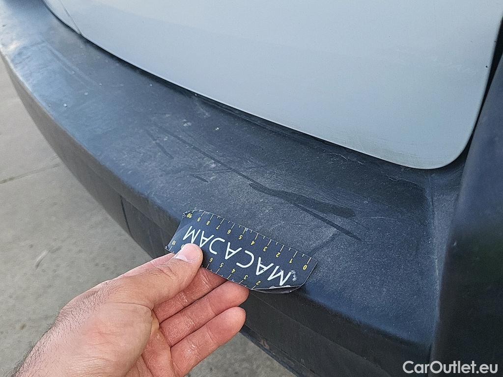  Opel  Vivaro OPEL  / 2019 / 4P / combi 1.5 Diésel 88kW (120CV) L Std Express #30