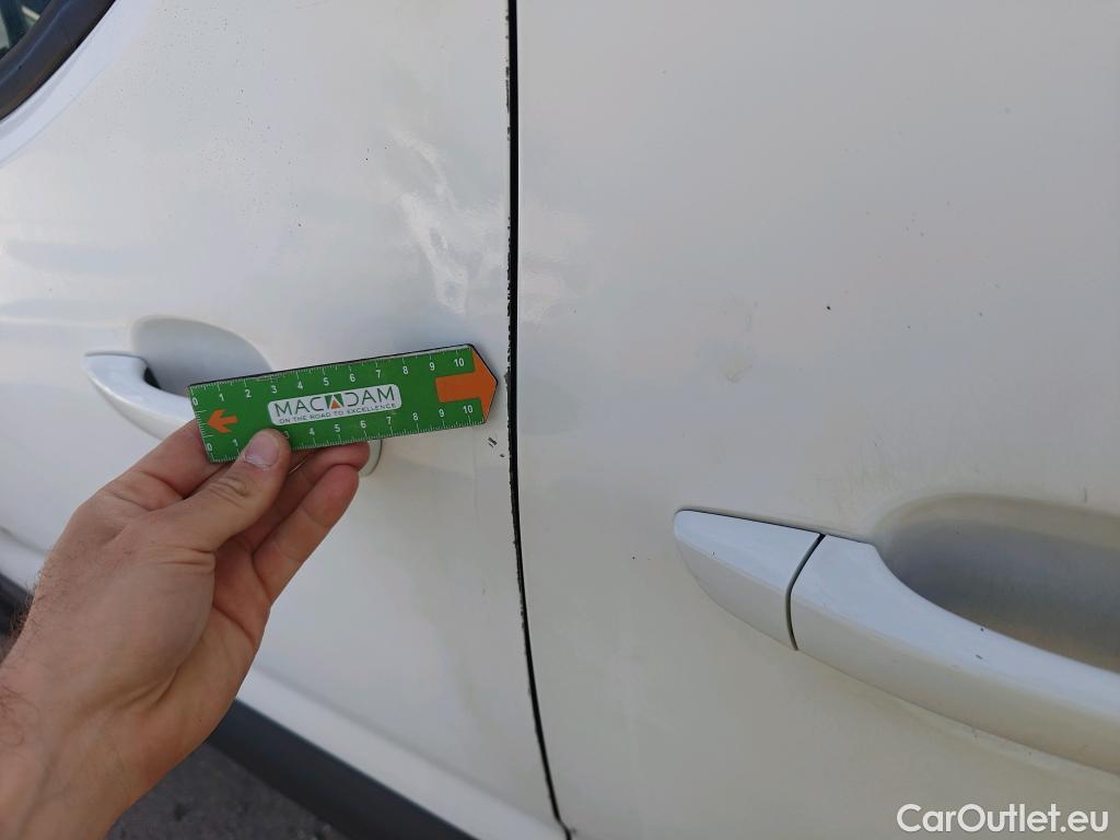  Peugeot  RIFTER PEUGEOT  / 2018 / 5P / monovolumen compacto Active Long BlueHDi 73kW #10