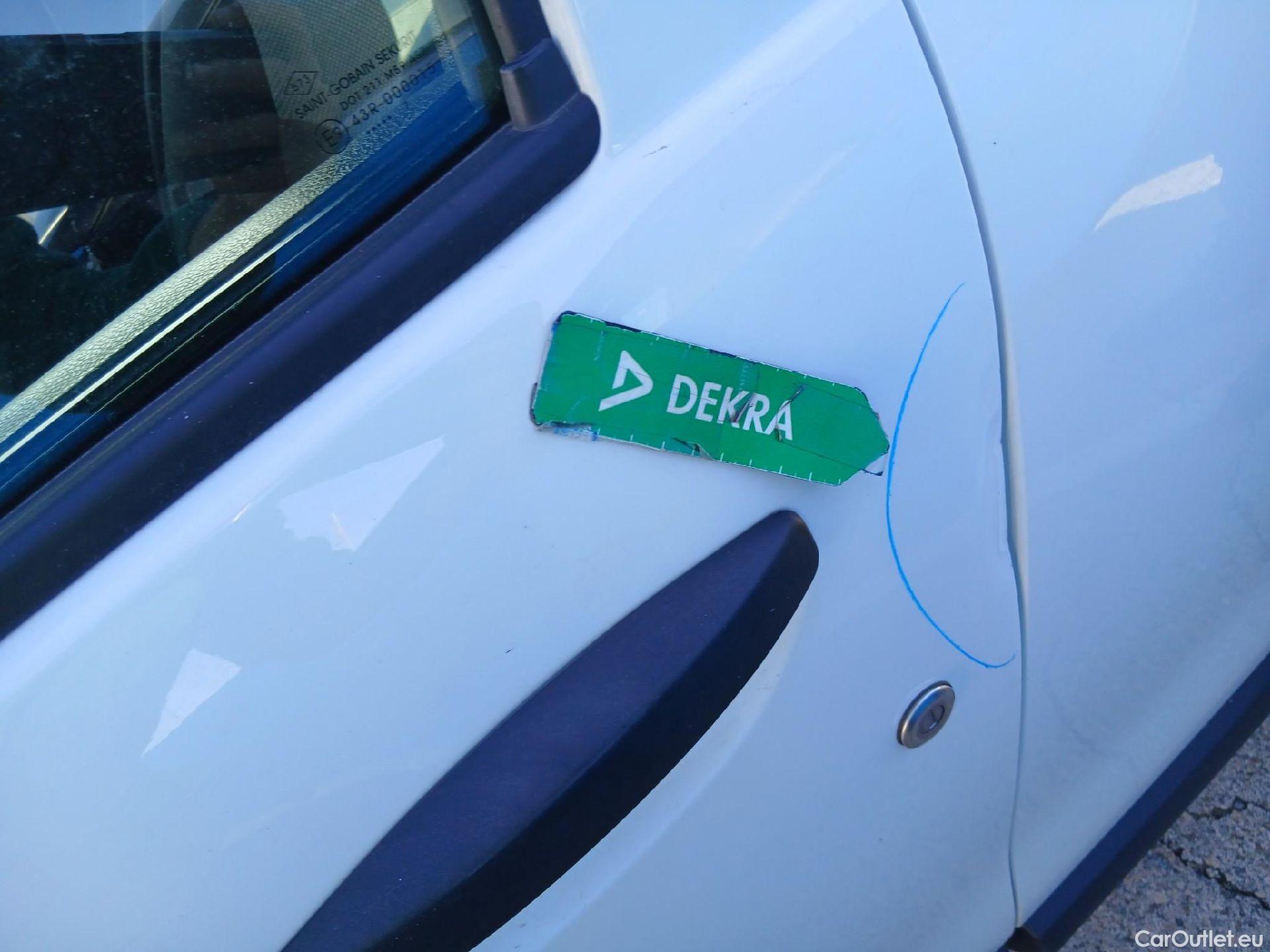  Dacia  Dokker DACIA  VU 4p 1G furgón derivado de Van Ambiance dCi 66kW (90CV) EU6 #9