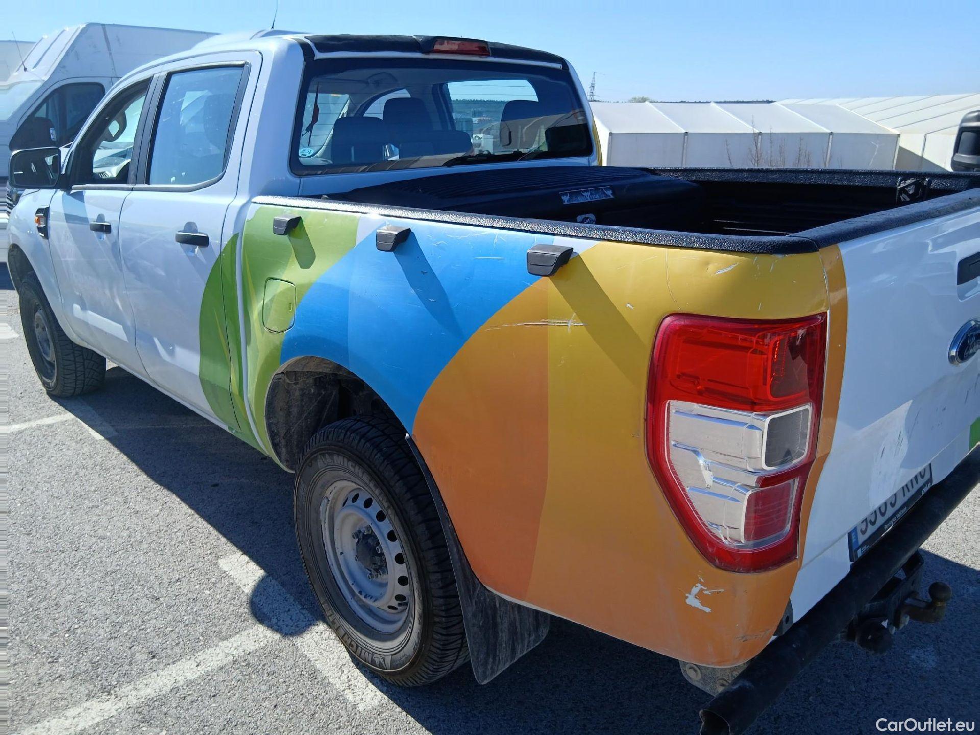  Ford  Ranger FORD  VU 4p 6G pickup 2.2 TDCi 118kW 4x4 Doble Cab. XL S/S #3