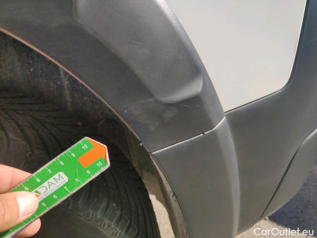  Peugeot  RIFTER PEUGEOT  / 2018 / 4P / monovolumen compacto Access Standard BlueHDi 73kW #33