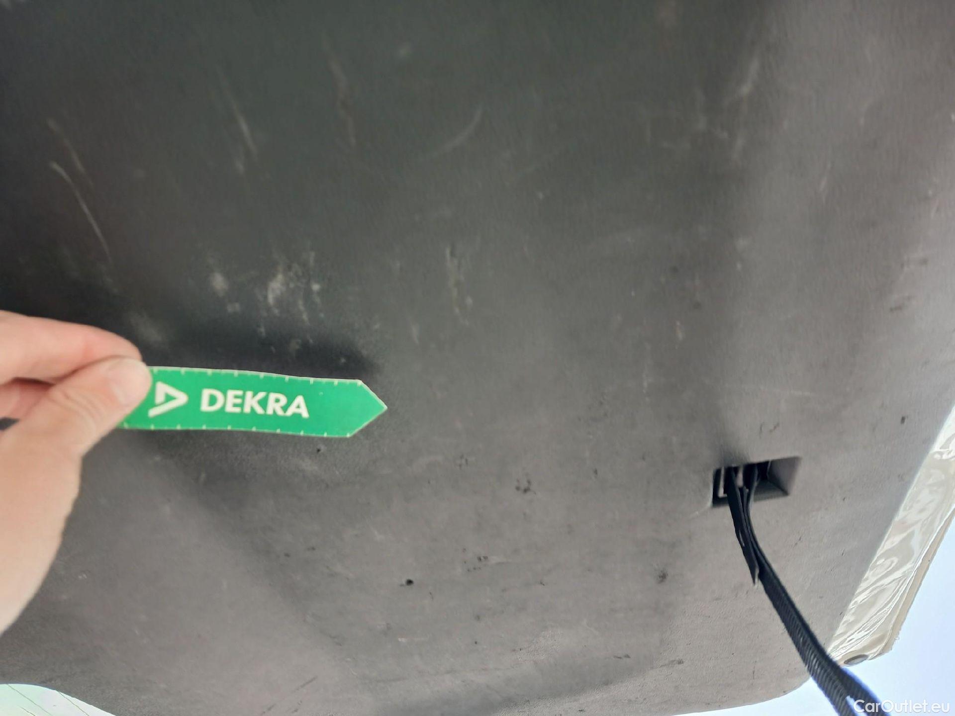  Peugeot  RIFTER PEUGEOT  / 2018 / 5P / monovolumen compacto GT Line Standard BlueHDi 96kW #38