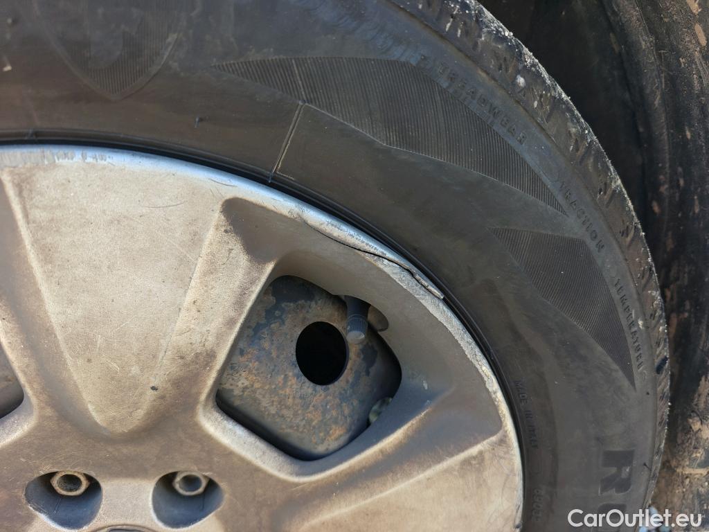  Opel  Combo OPEL  / 2012 / 3P / furgón derivado de turismo Cargo 1.3 CDTI 70kW (95CV) L1 H1 #70