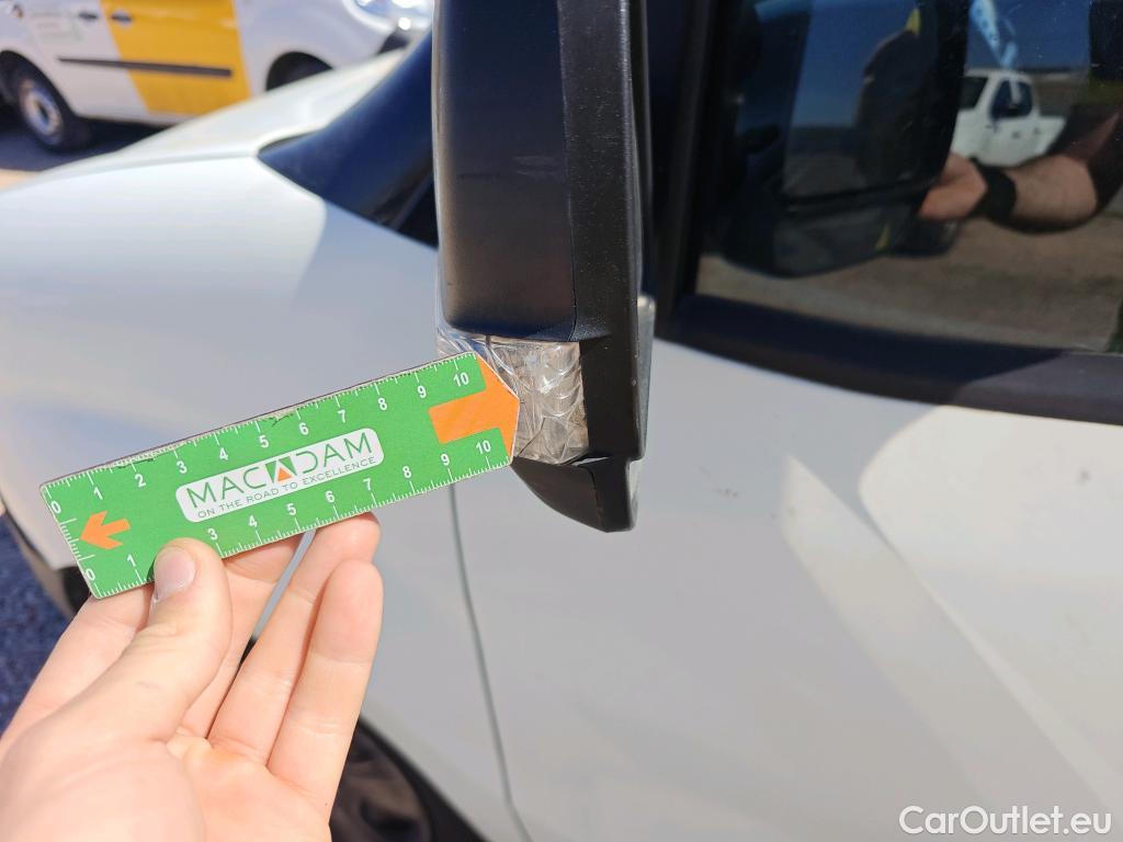  Opel  Combo OPEL  / 2012 / 3P / furgón derivado de turismo Cargo 1.3 CDTI 70kW (95CV) L1 H1 #62