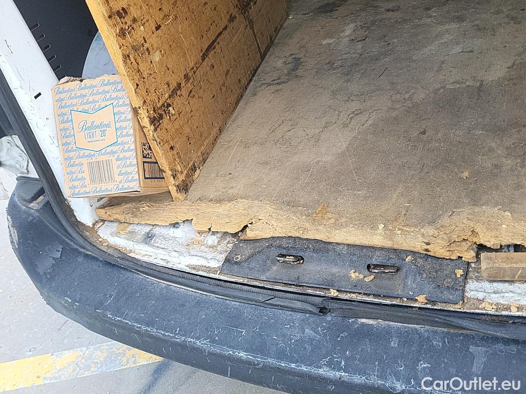  Opel  Vivaro OPEL  / 2019 / 4P / furgón 1.5 Diésel 74kW (100CV) M Std Express (CX) #25