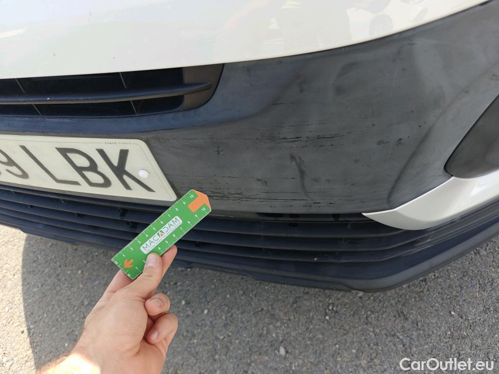  Peugeot  RIFTER PEUGEOT  / 2018 / 5P / monovolumen compacto Active Long BlueHDi 73kW #38