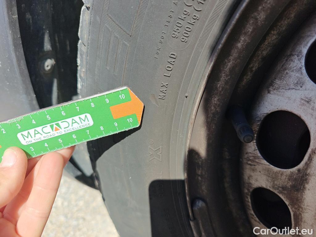  Peugeot  Expert PEUGEOT  / 2016 / 4P / furgón Furgón Premium 1.5 BlueHDi 100 Standard (AC) #35