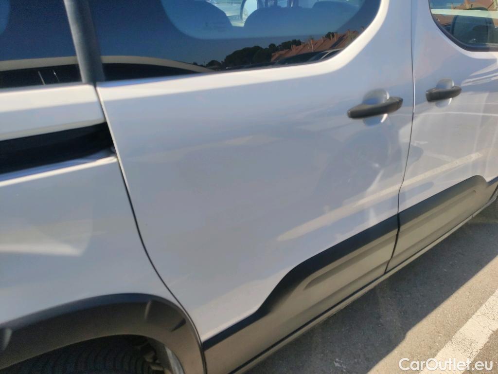  Peugeot  RIFTER PEUGEOT  / 2018 / 4P / monovolumen compacto Access Standard BlueHDi 73kW #1