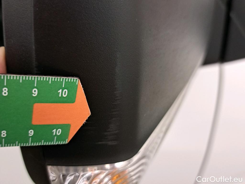  Fiat  Doblo FIAT Doblò Cargo/2015/4P/furgón derivado de turismo Cargo SX 1.3 Mjet 70 kW (95 CV) #32