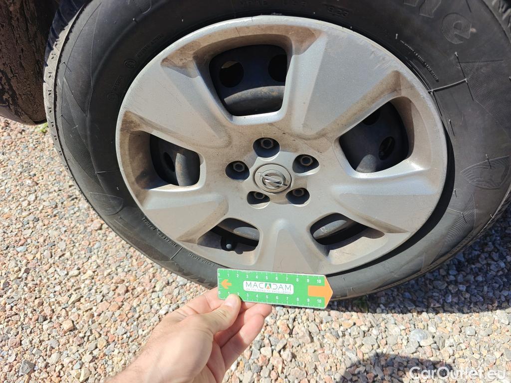  Opel  Combo OPEL  / 2012 / 3P / furgón derivado de turismo Cargo 1.3 CDTI 70kW (95CV) L1 H1 #67